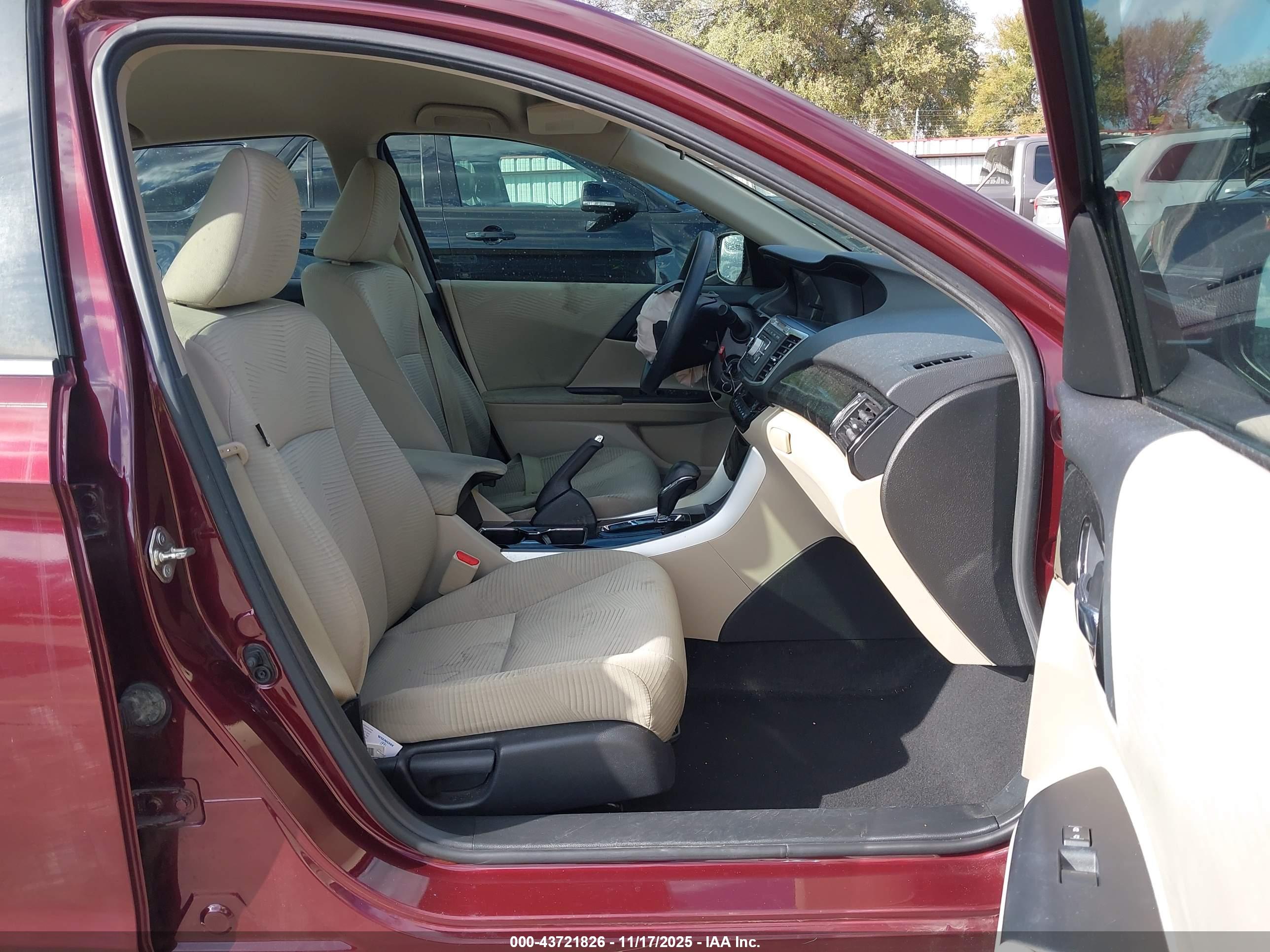HONDA ACCORD image 5