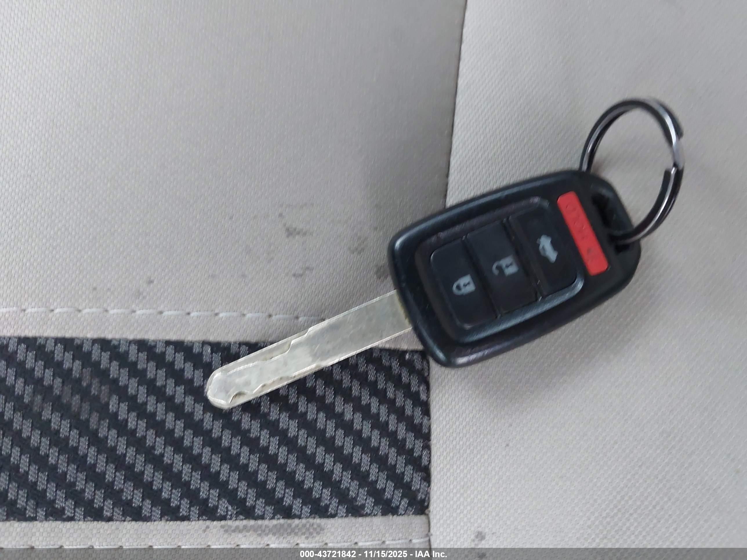 HONDA CIVIC image 11