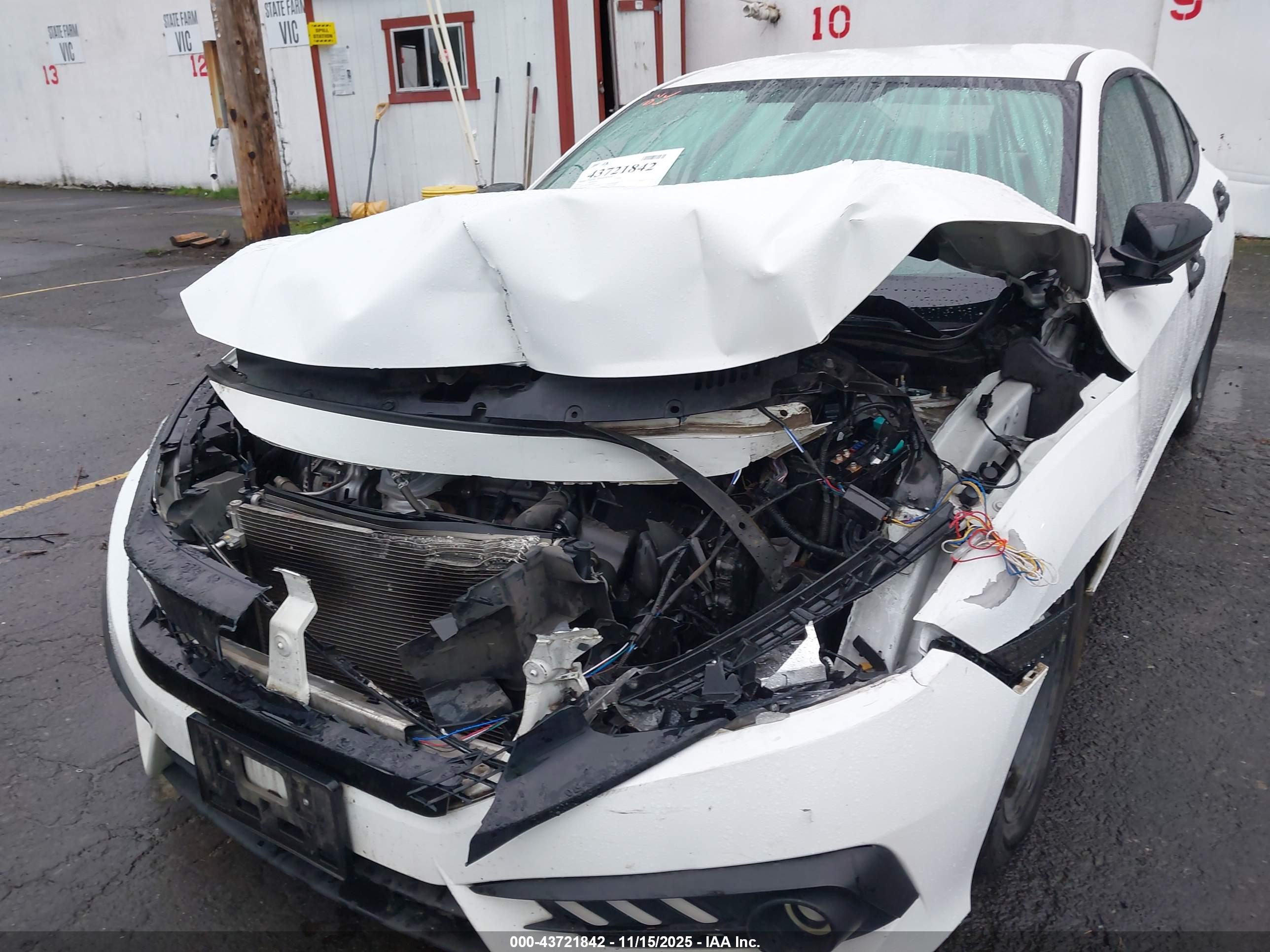 HONDA CIVIC image 6