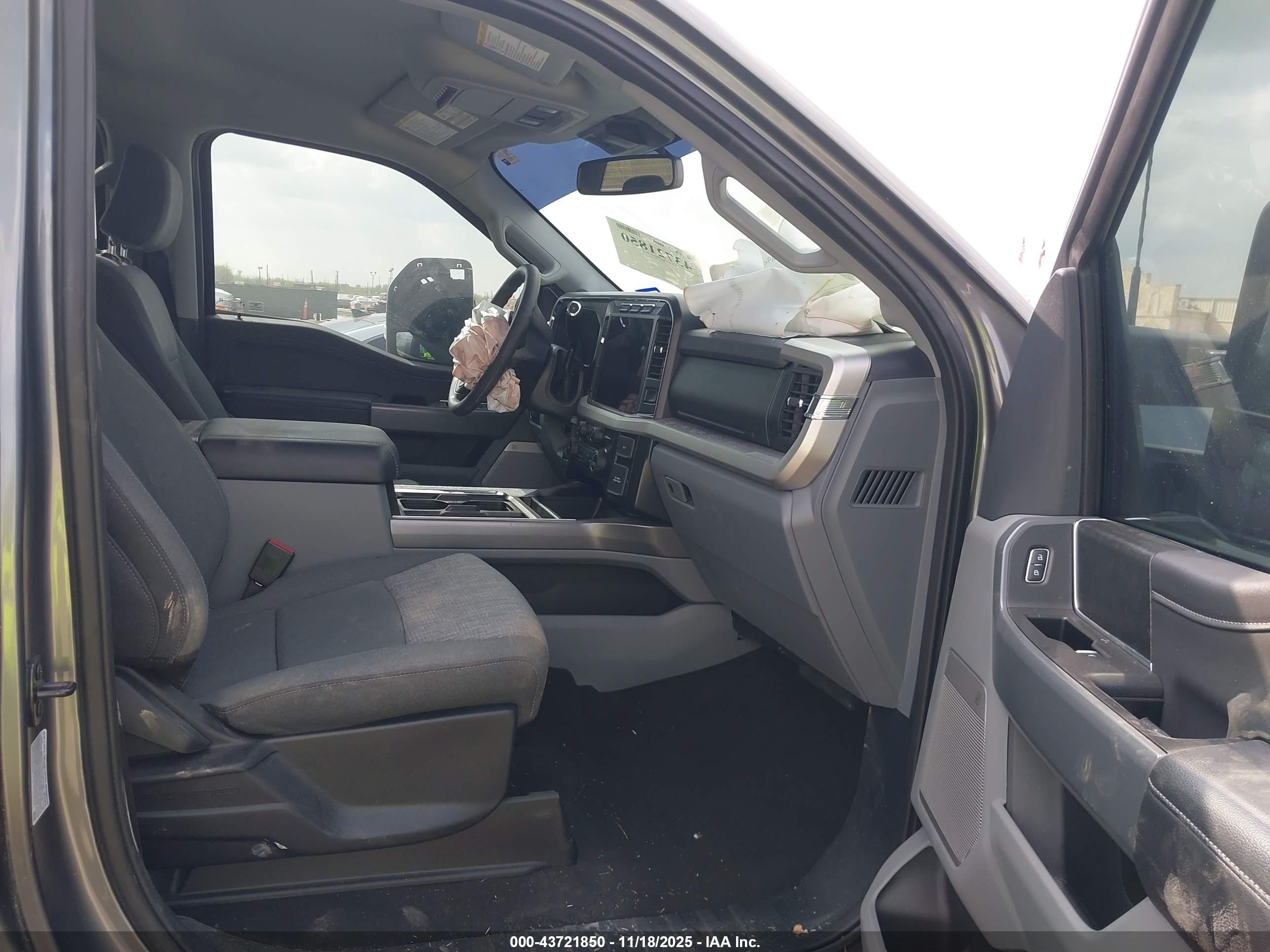 FORD F-250 image 5