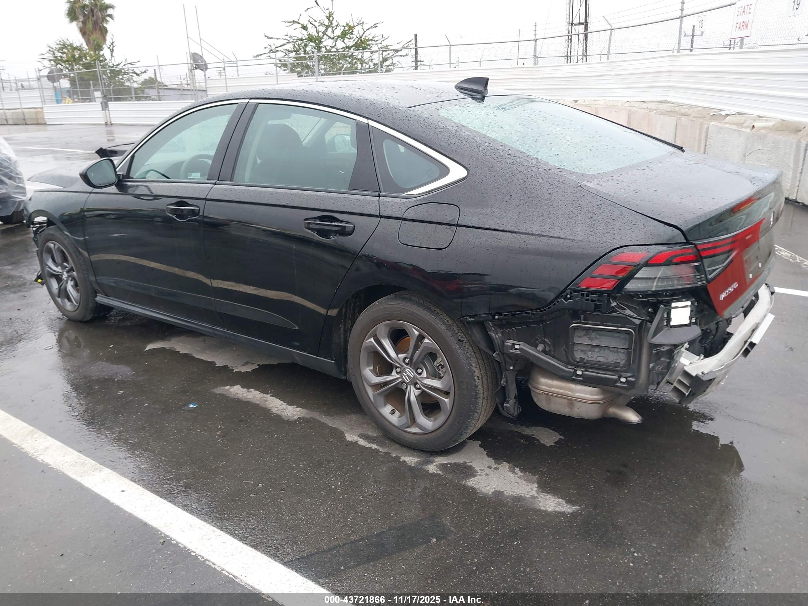HONDA ACCORD image 3