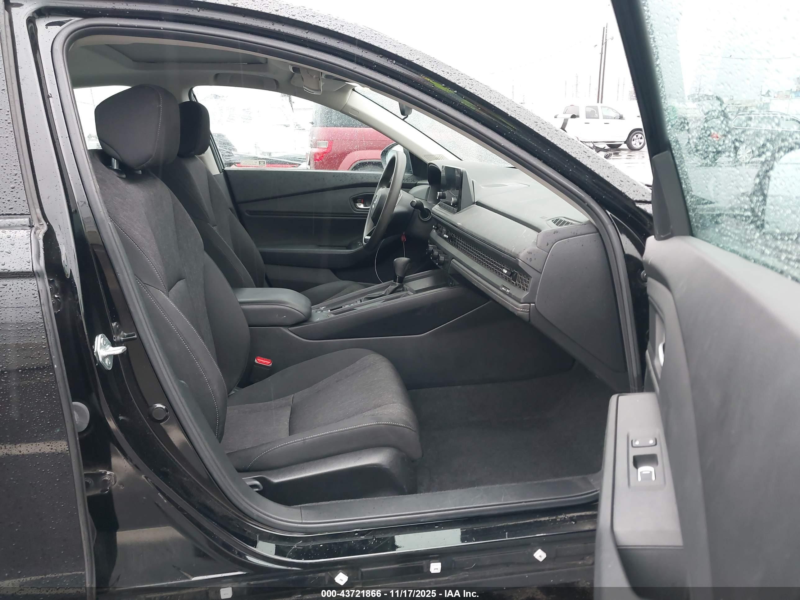HONDA ACCORD image 5