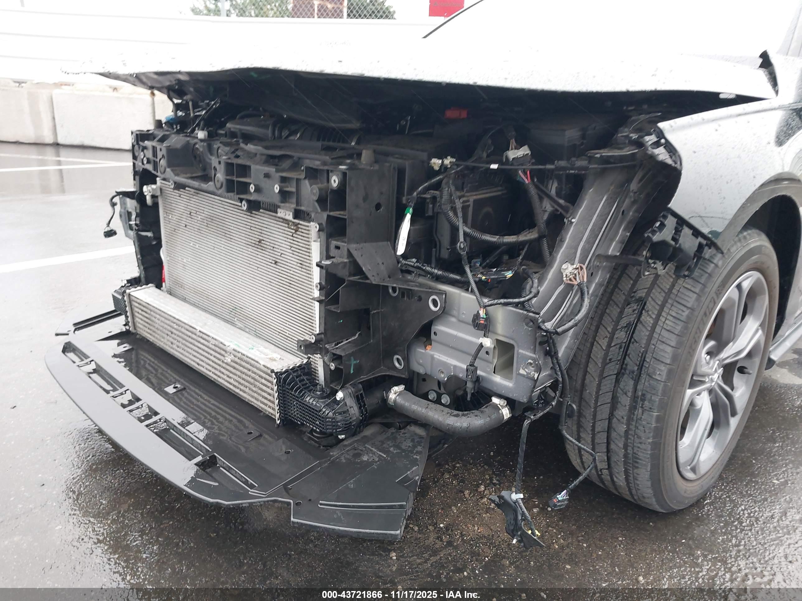 HONDA ACCORD image 6