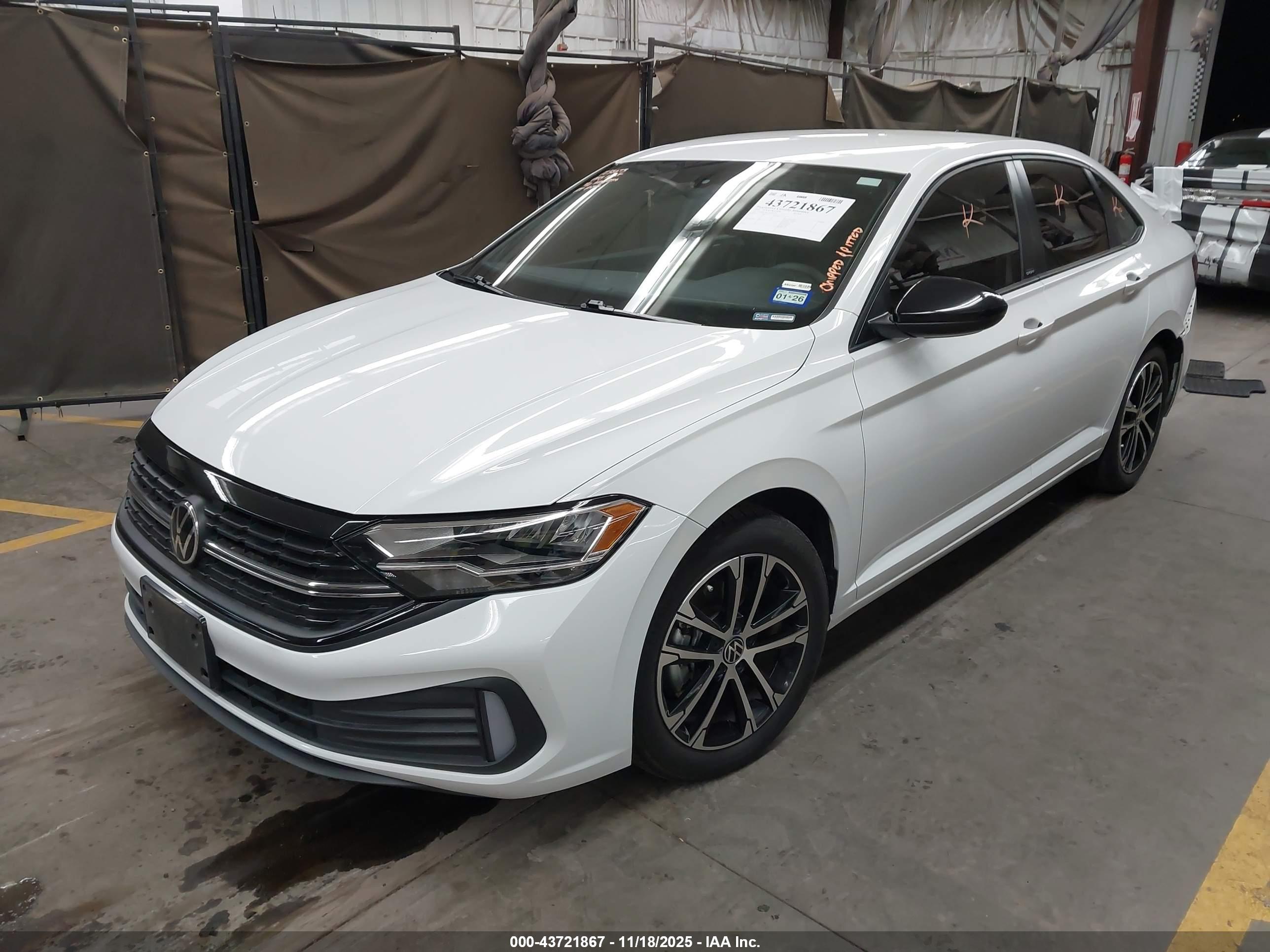 VOLKSWAGEN JETTA image 2