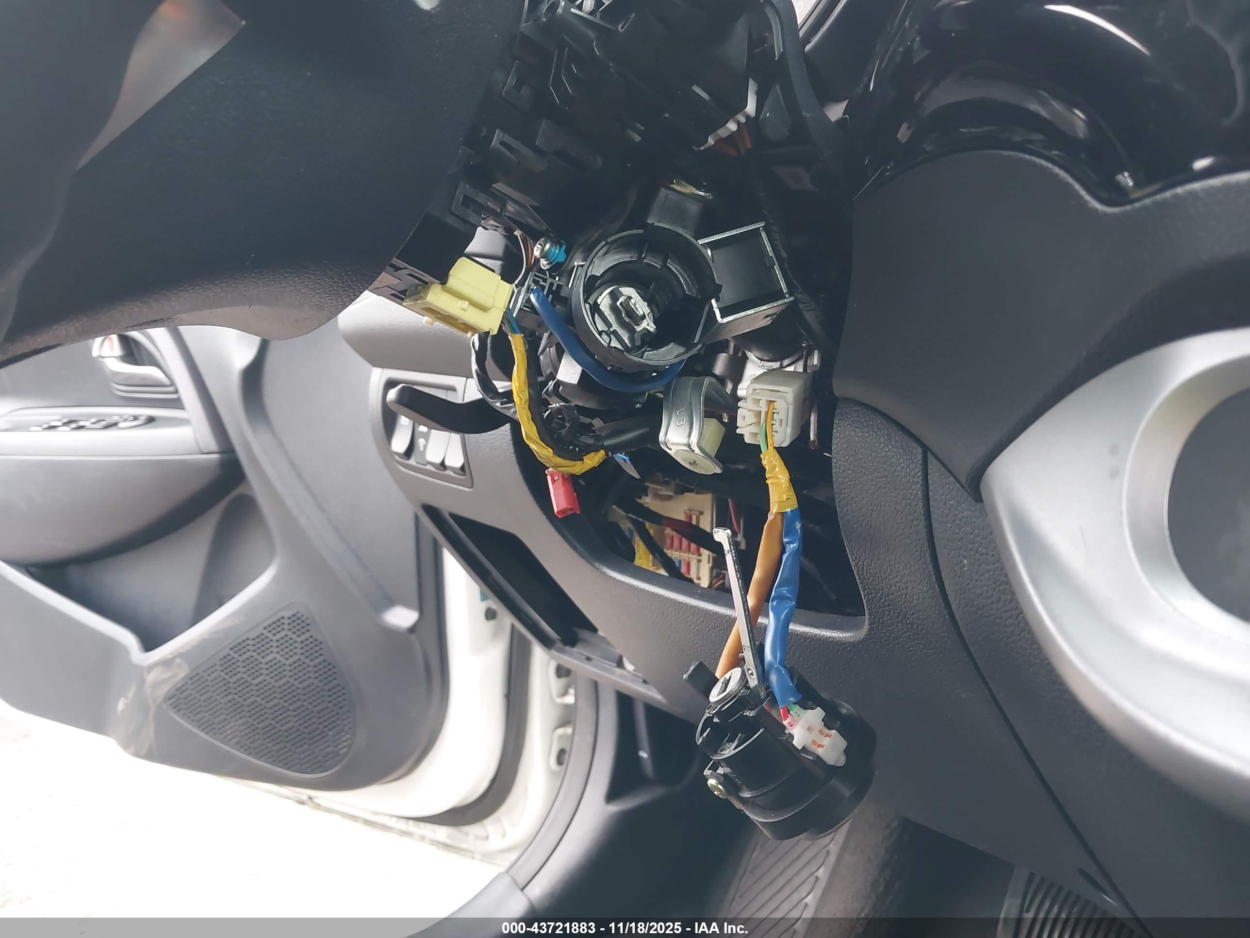 KIA RIO image 6