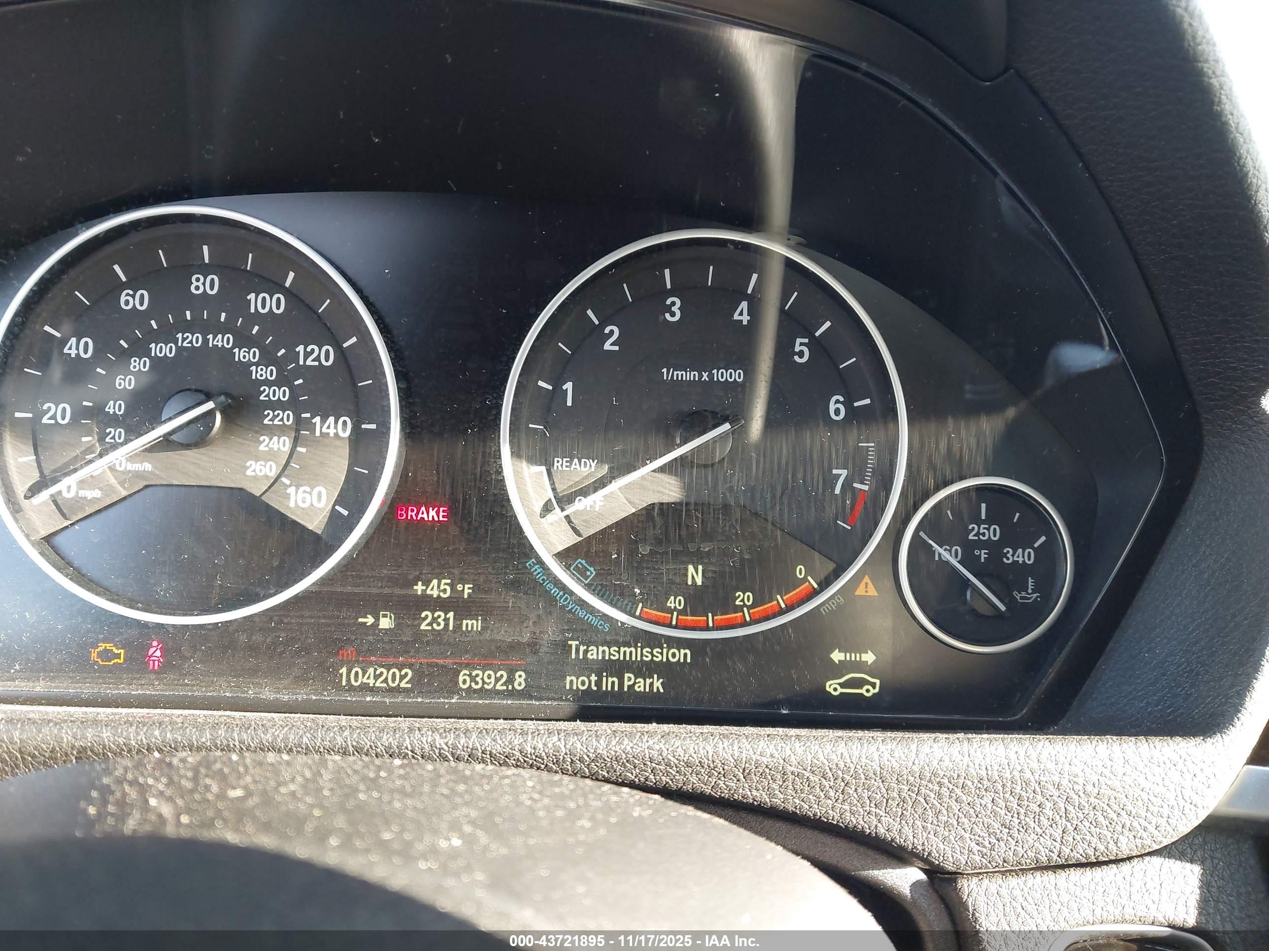 BMW 320I image 7