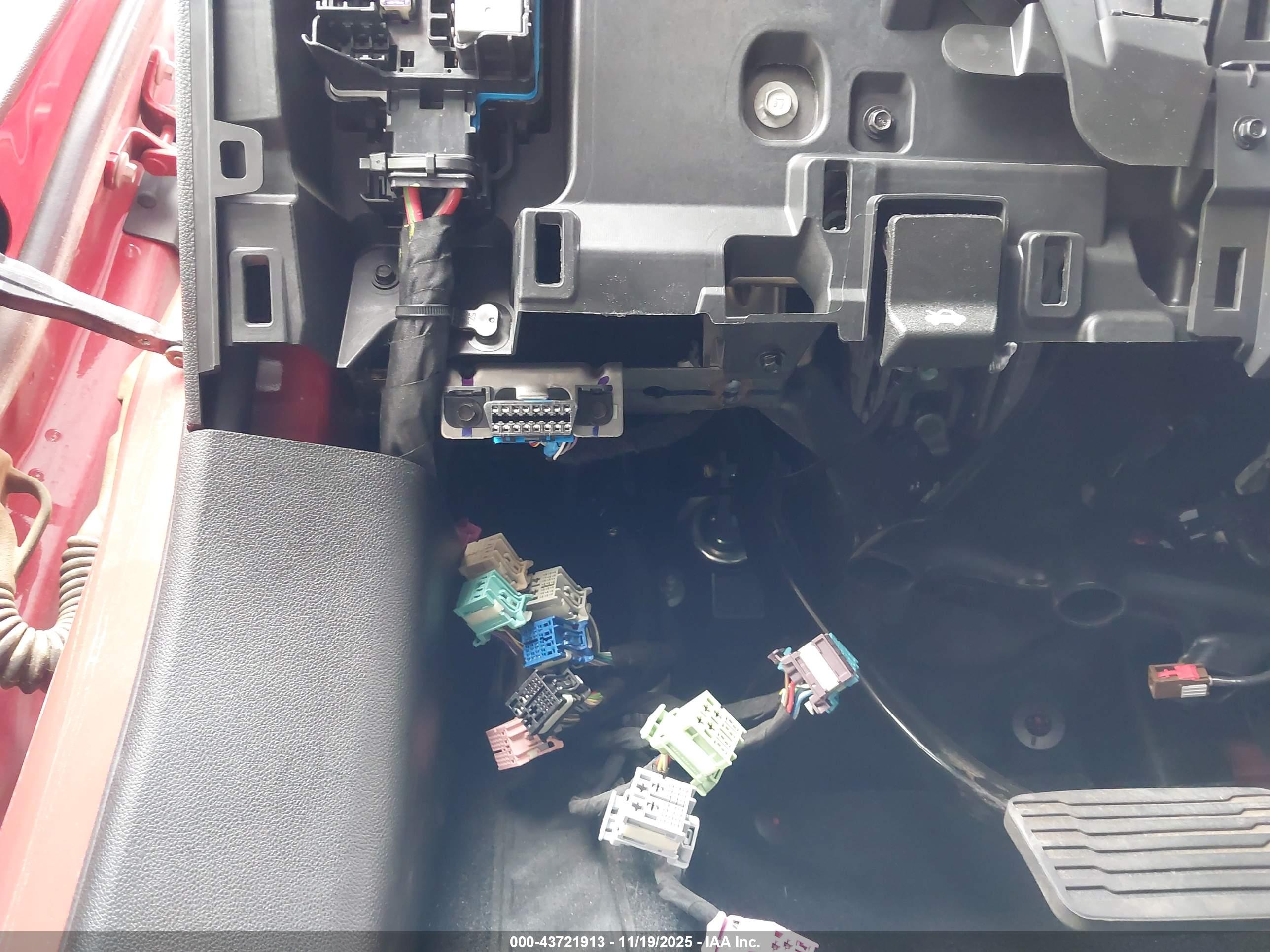 GMC SIERRA image 6