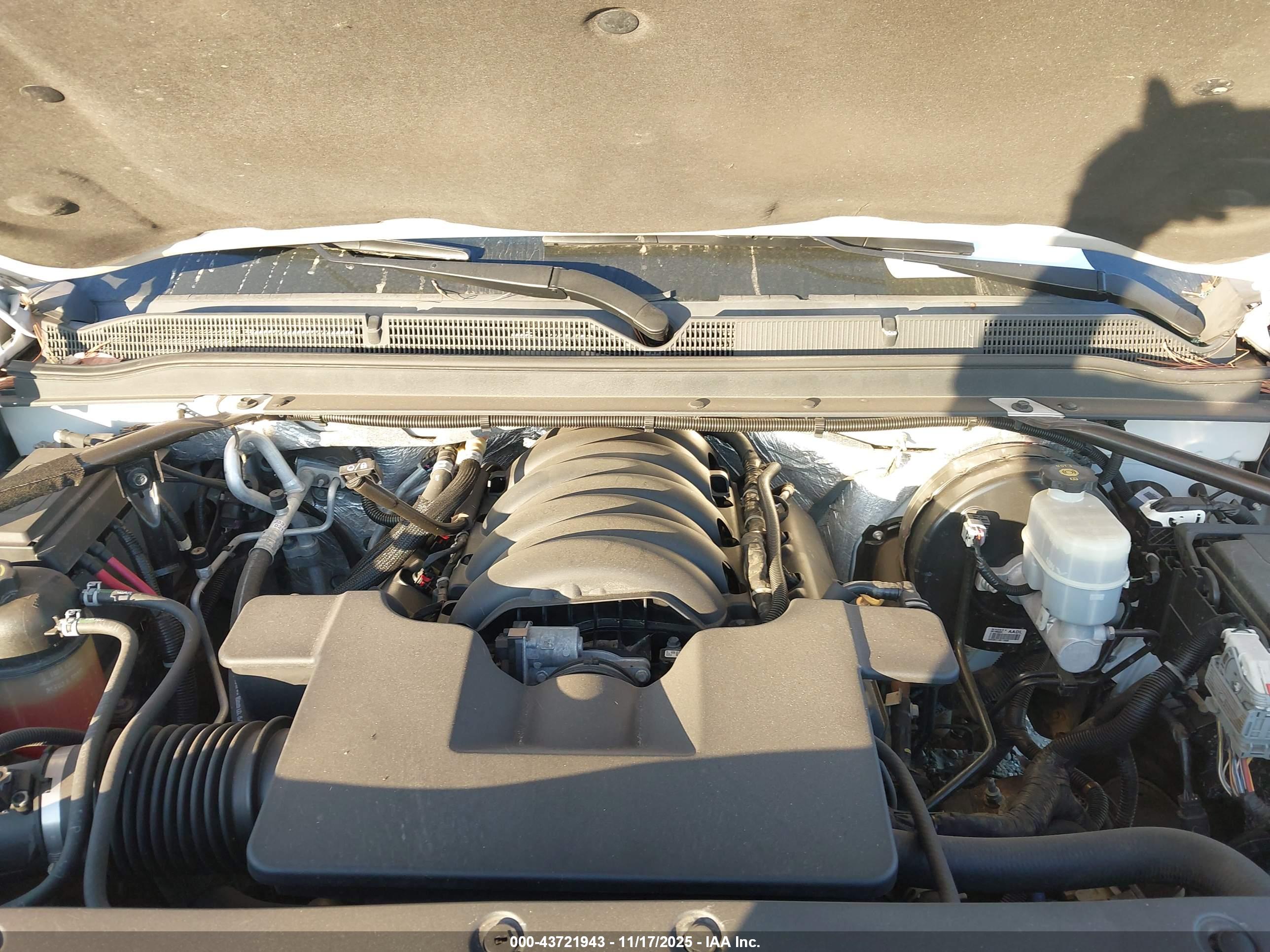 GMC YUKON image 10