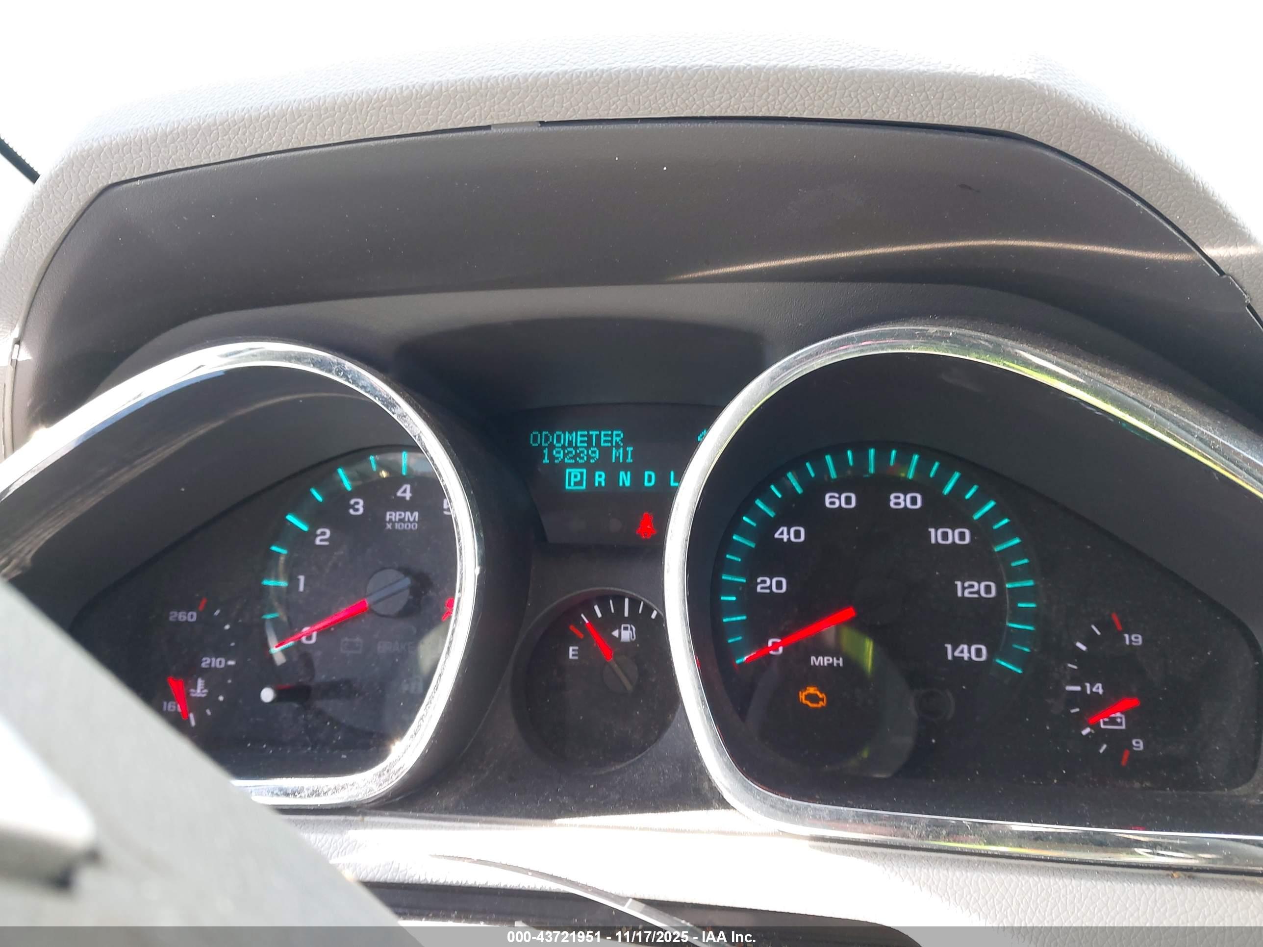 CHEVROLET TRAVERSE image 7