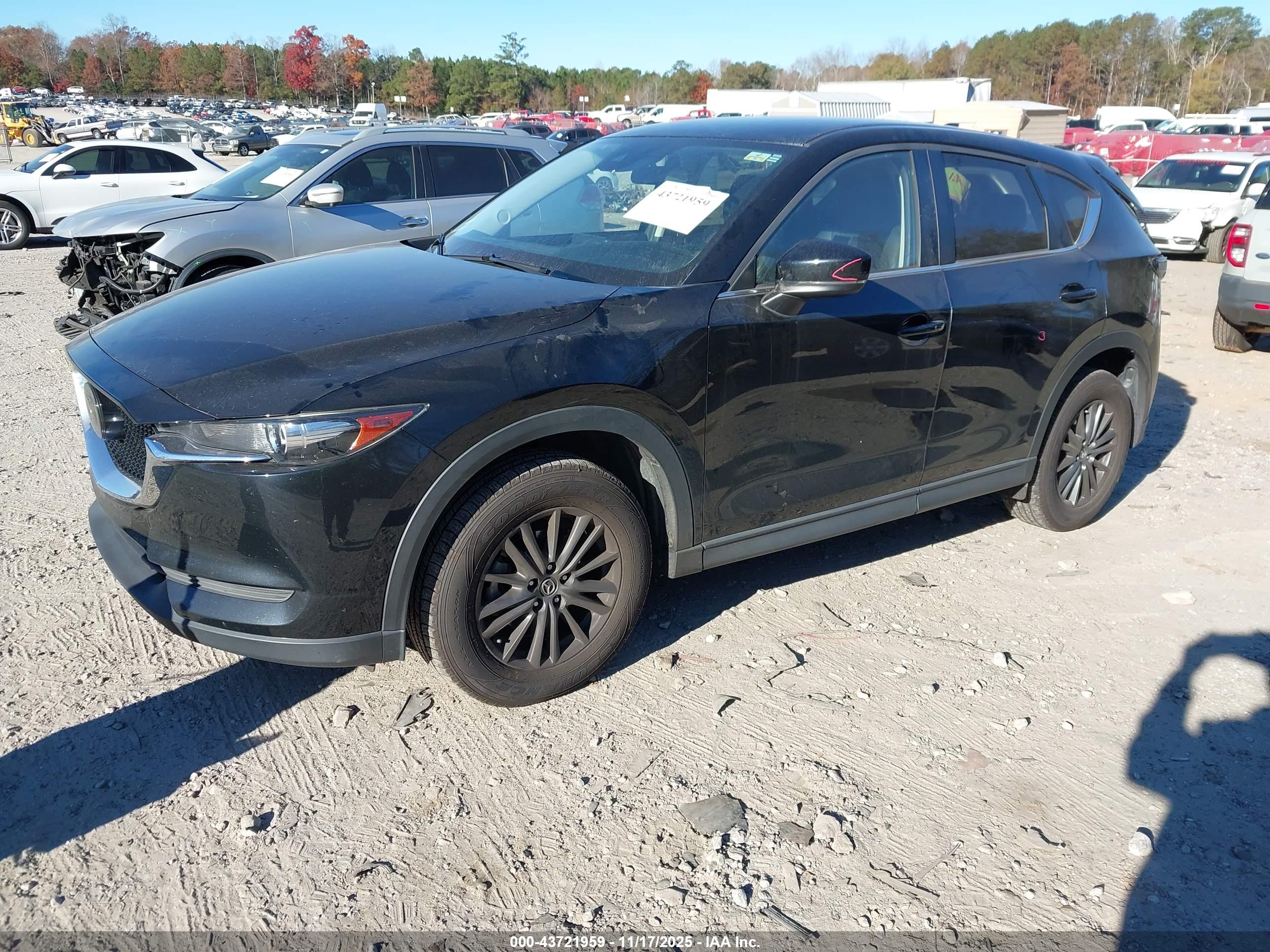 MAZDA CX-5 image 2