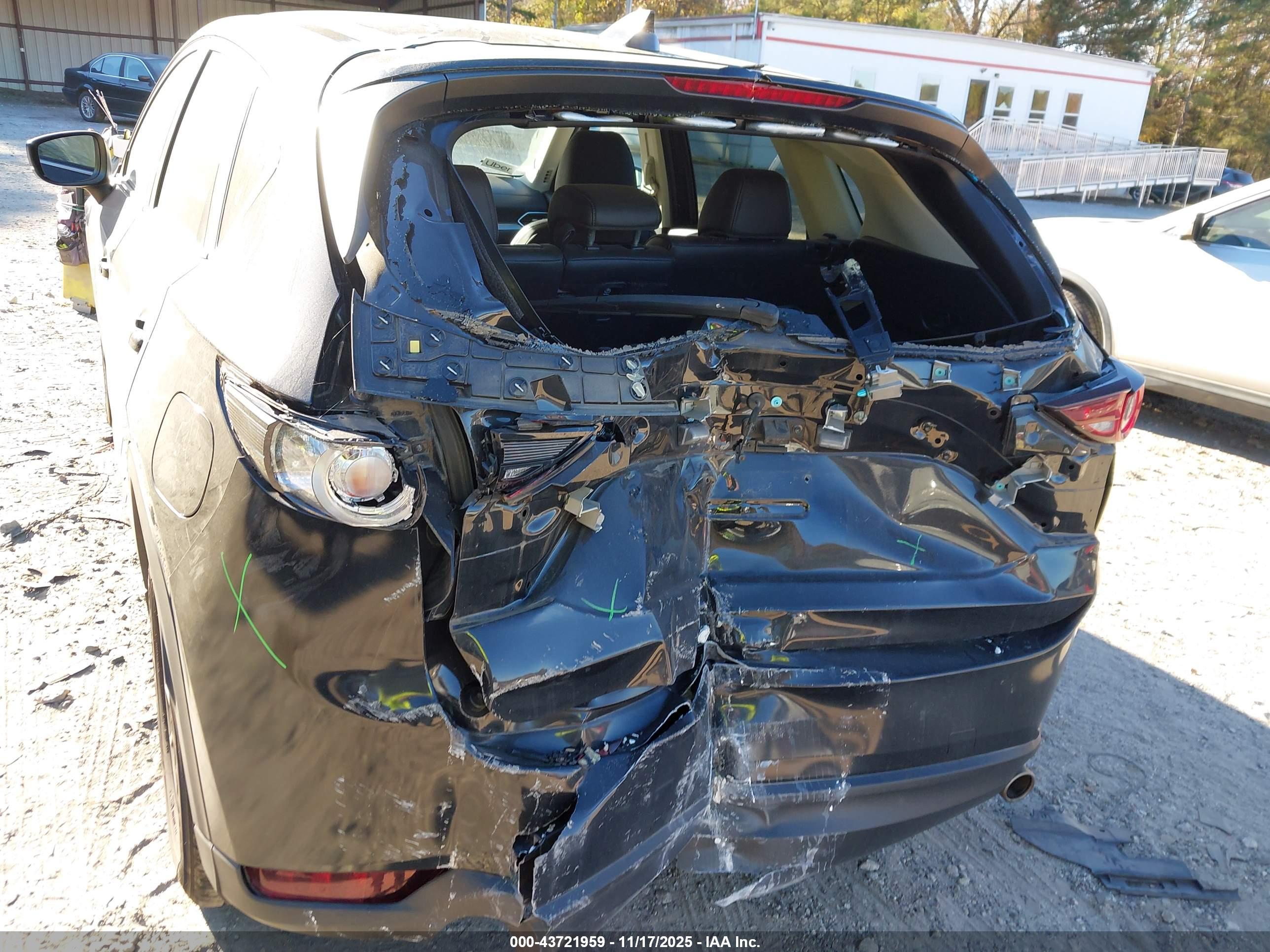 MAZDA CX-5 image 6