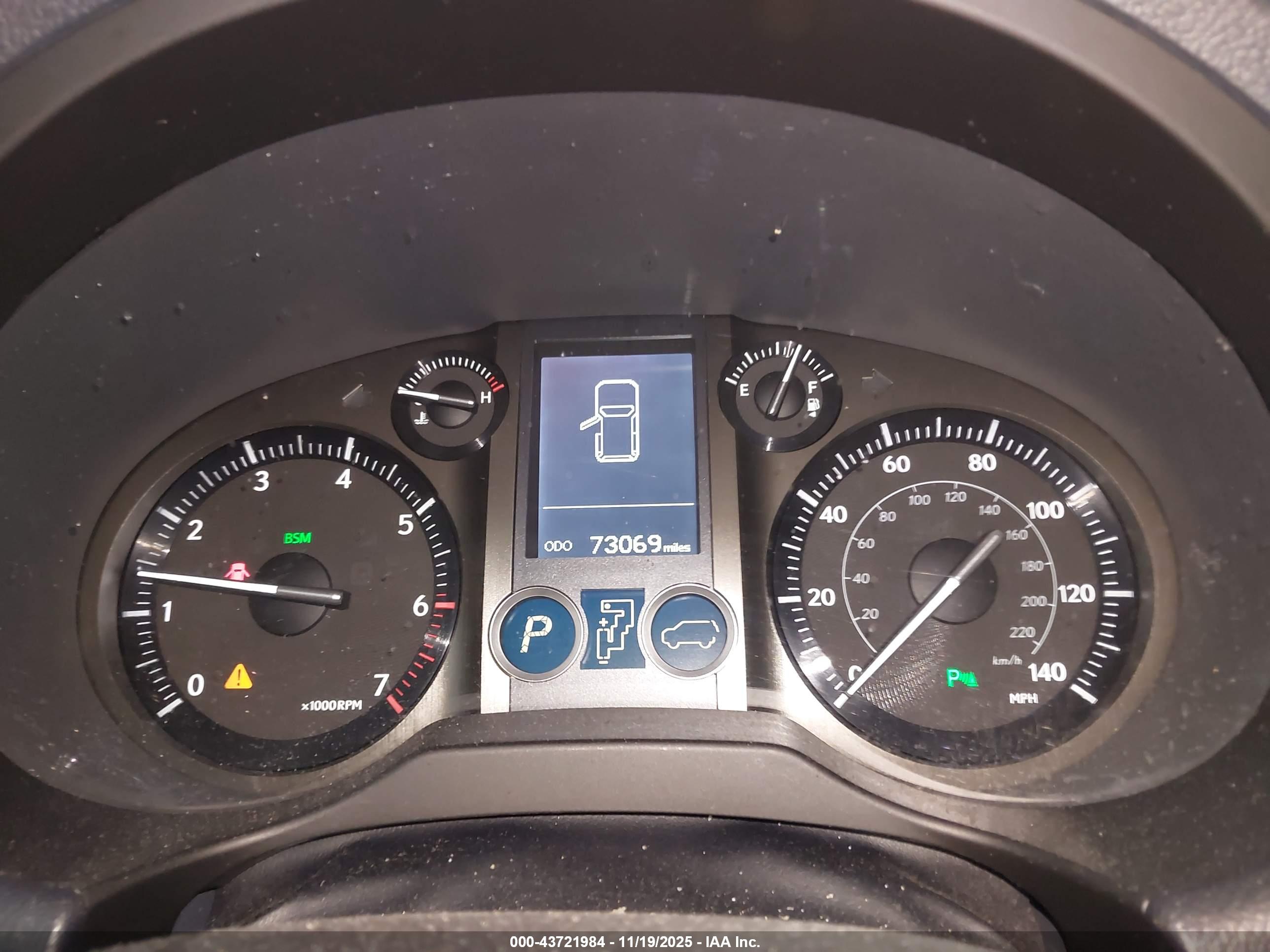 LEXUS GX image 7