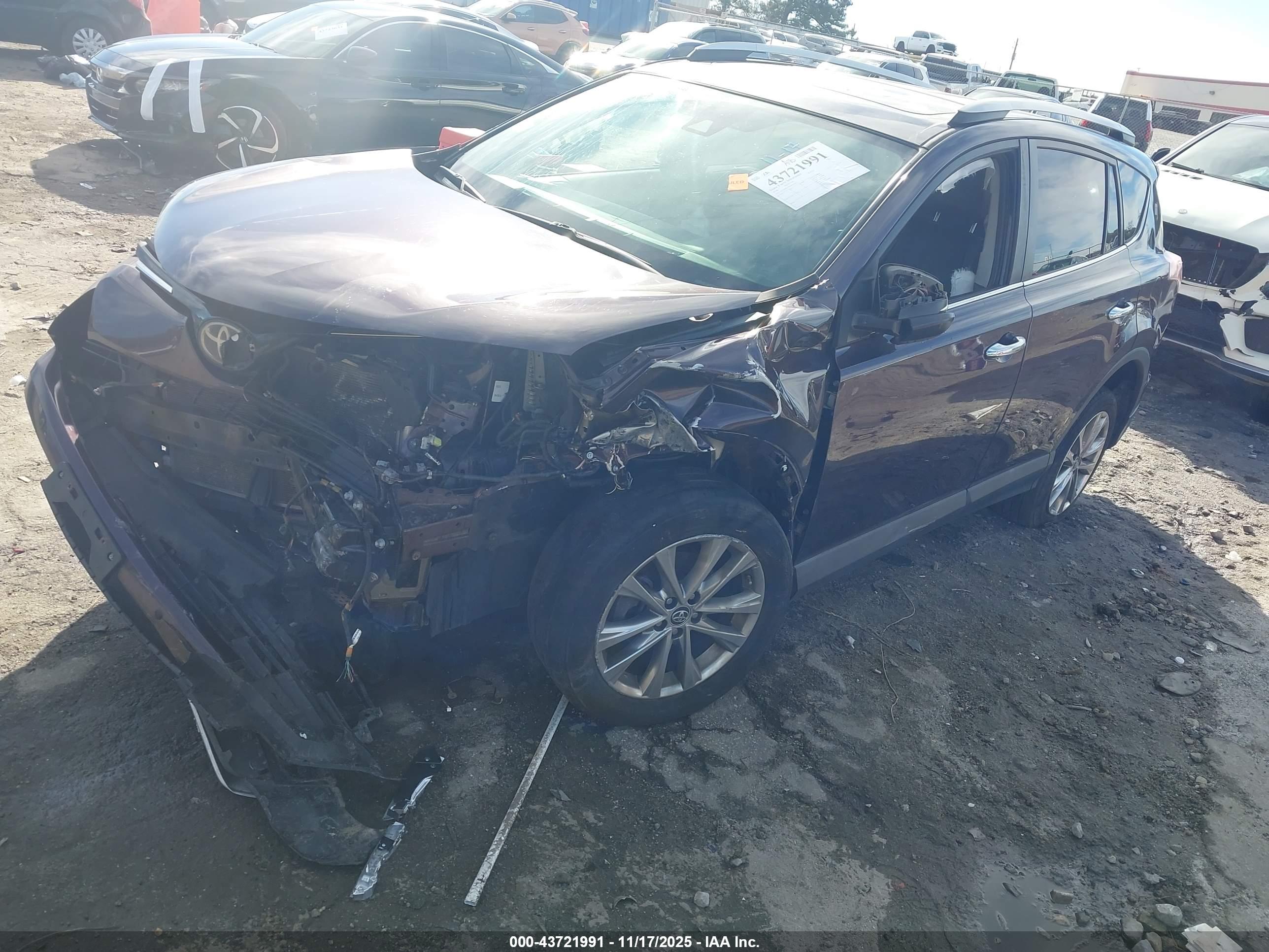 TOYOTA RAV4 image 2