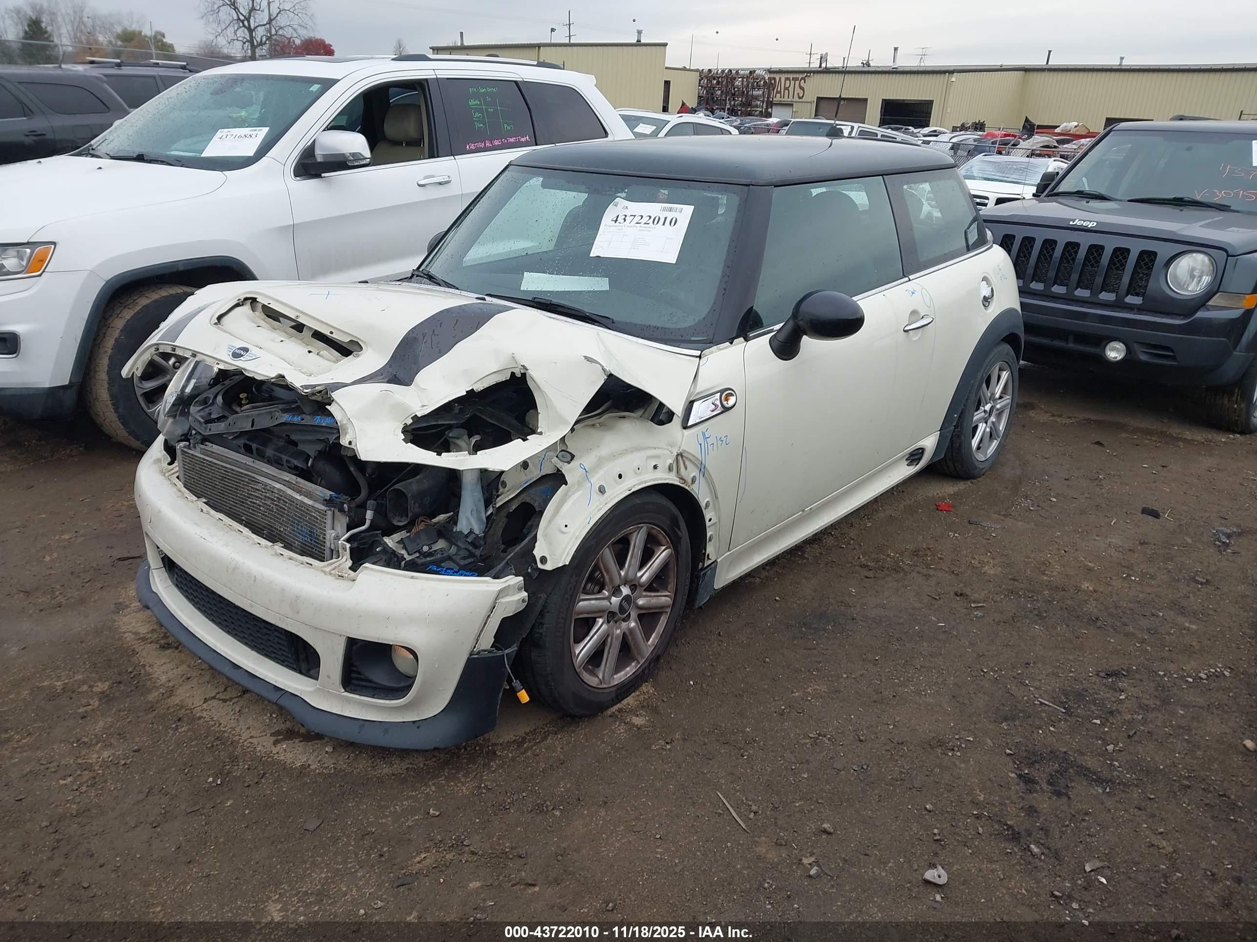 MINI HARDTOP image 2