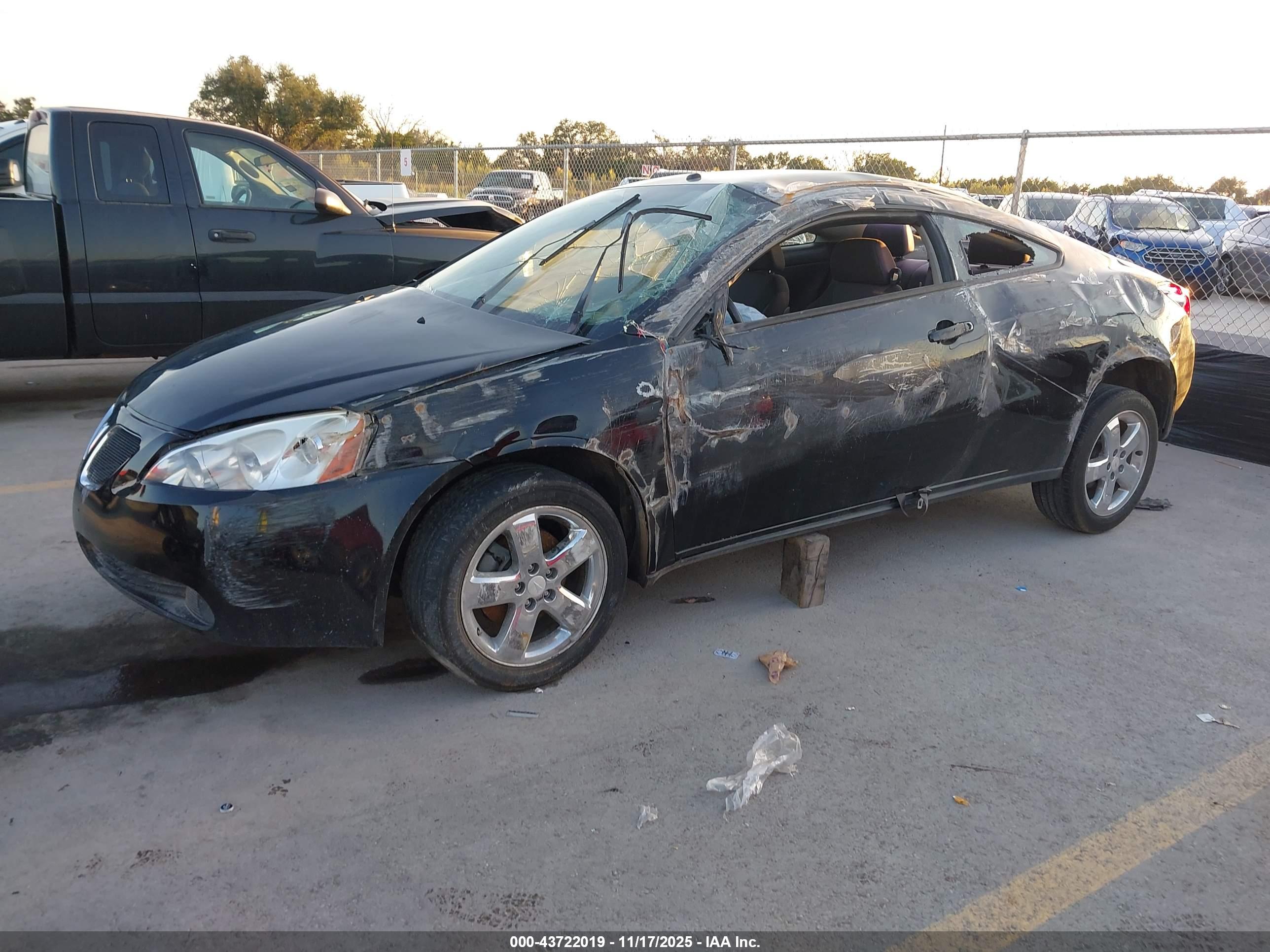 PONTIAC G6 image 2