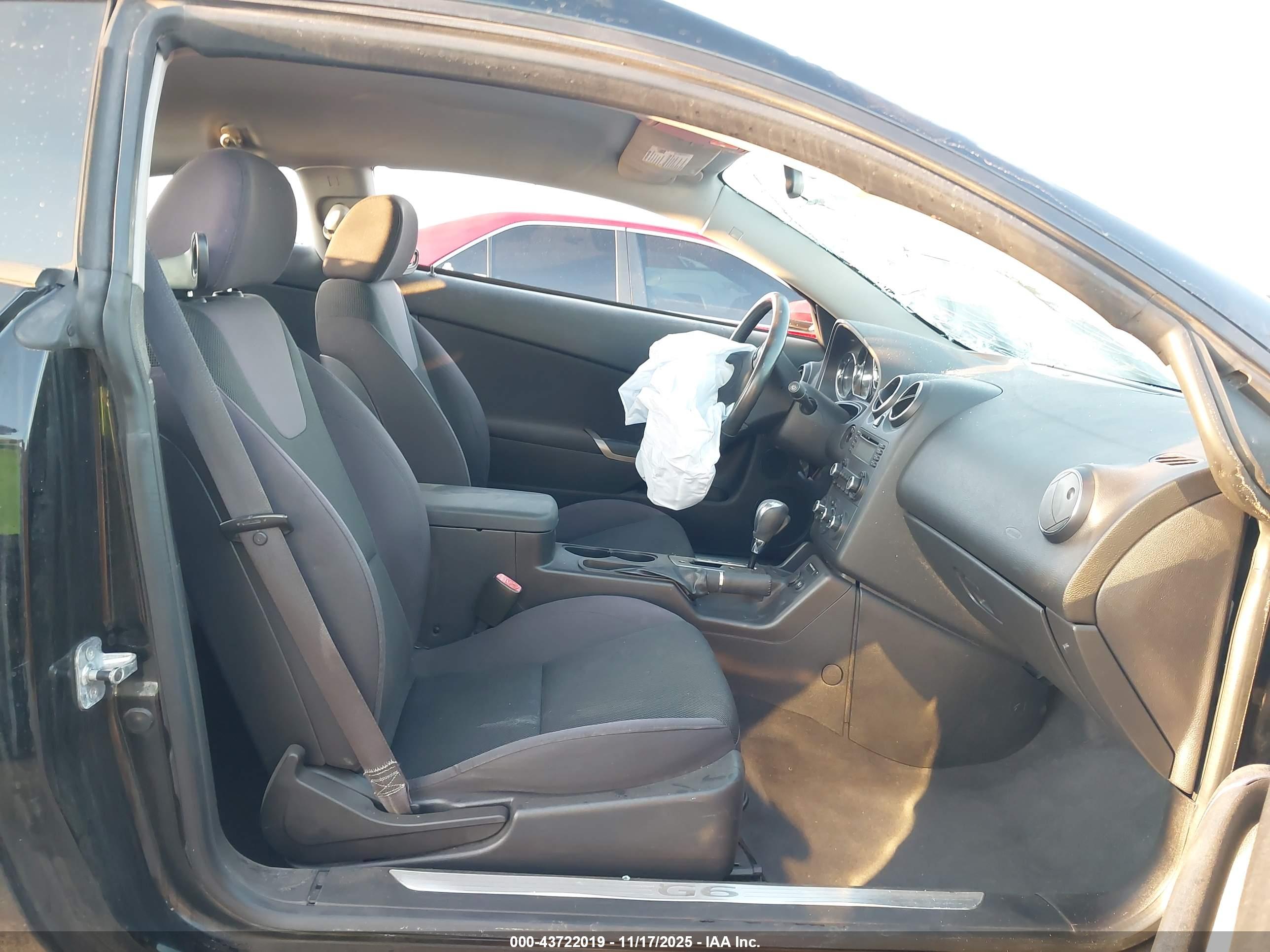 PONTIAC G6 image 5