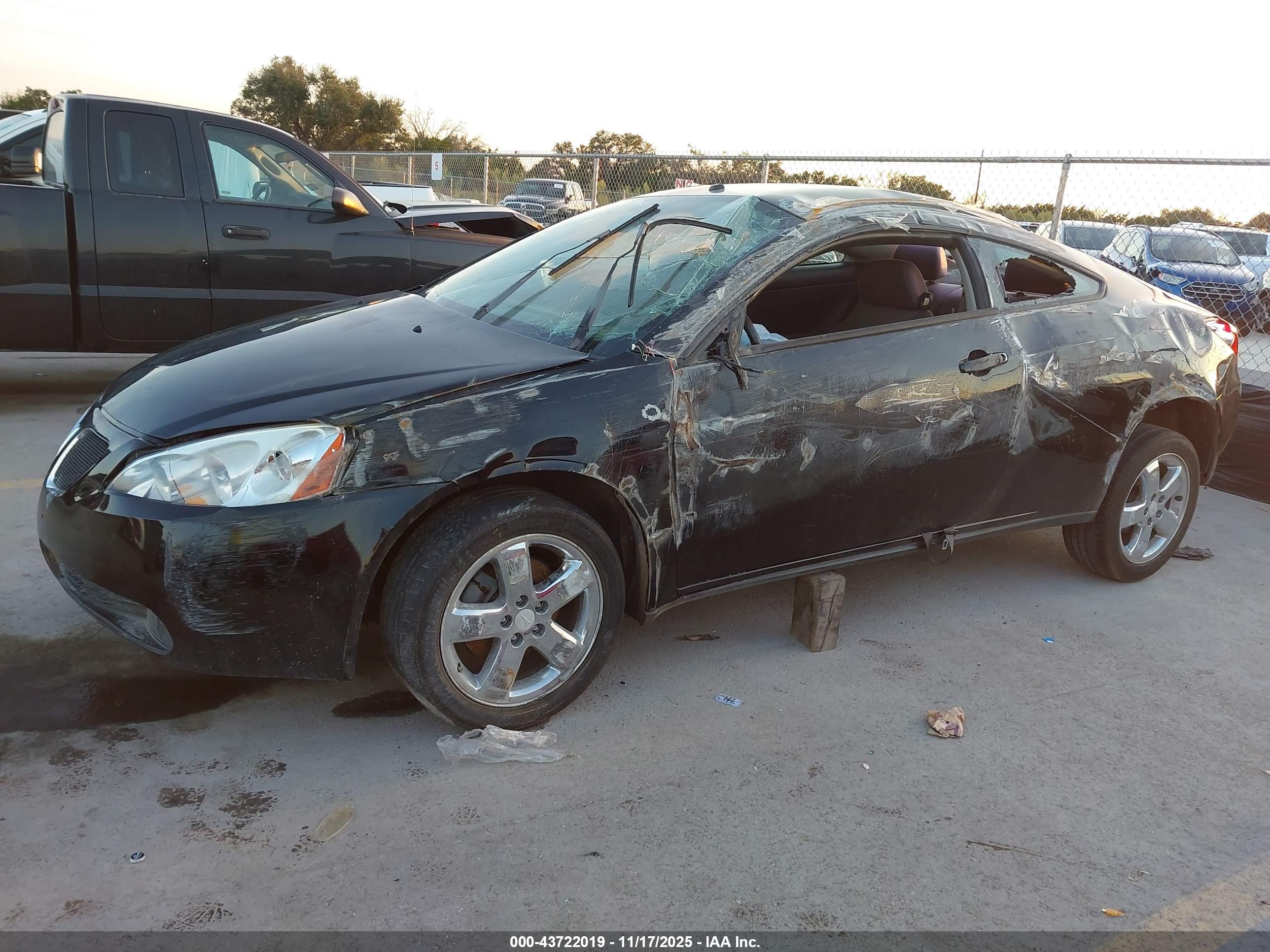 PONTIAC G6 image 6