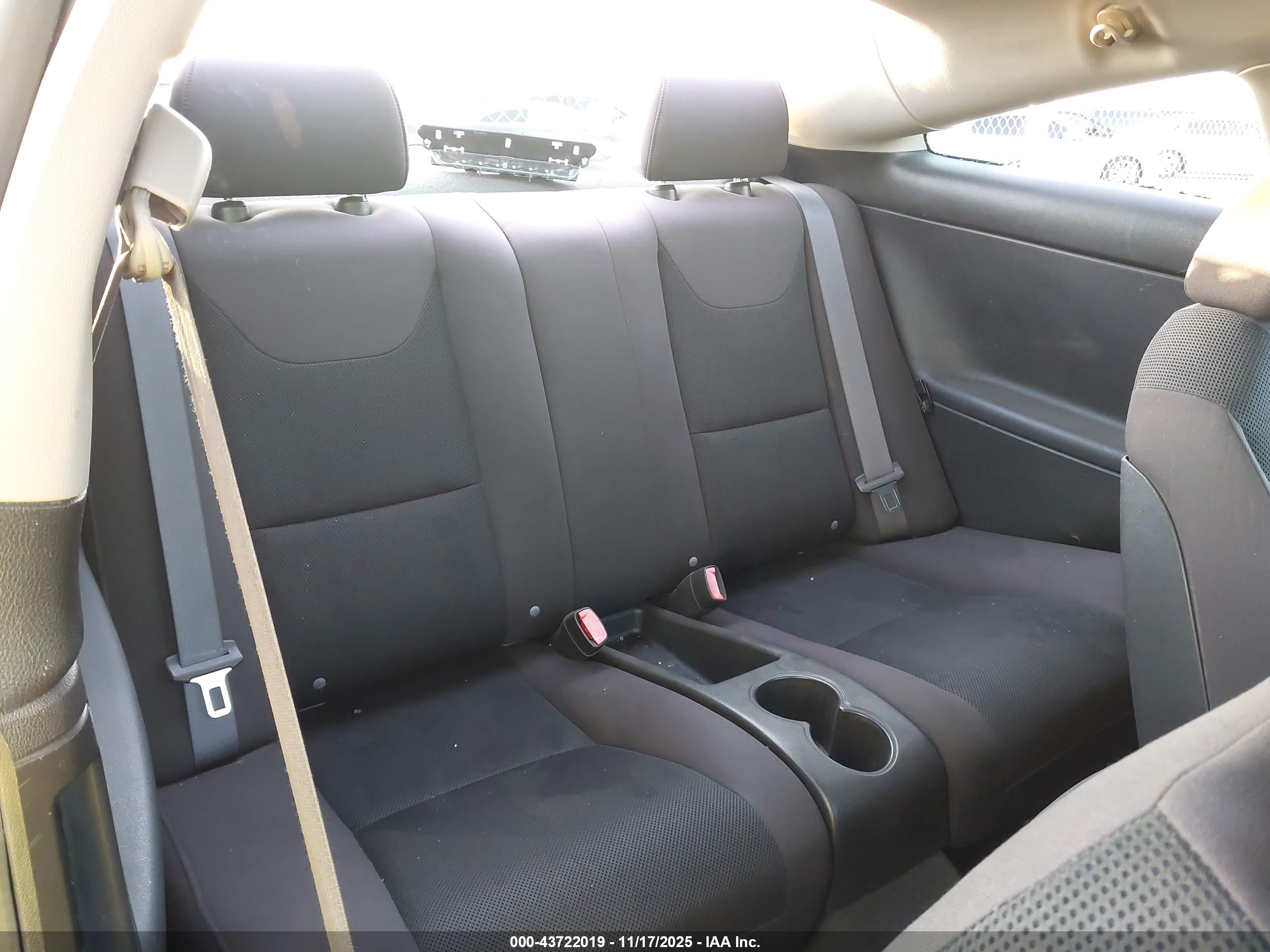 PONTIAC G6 image 8