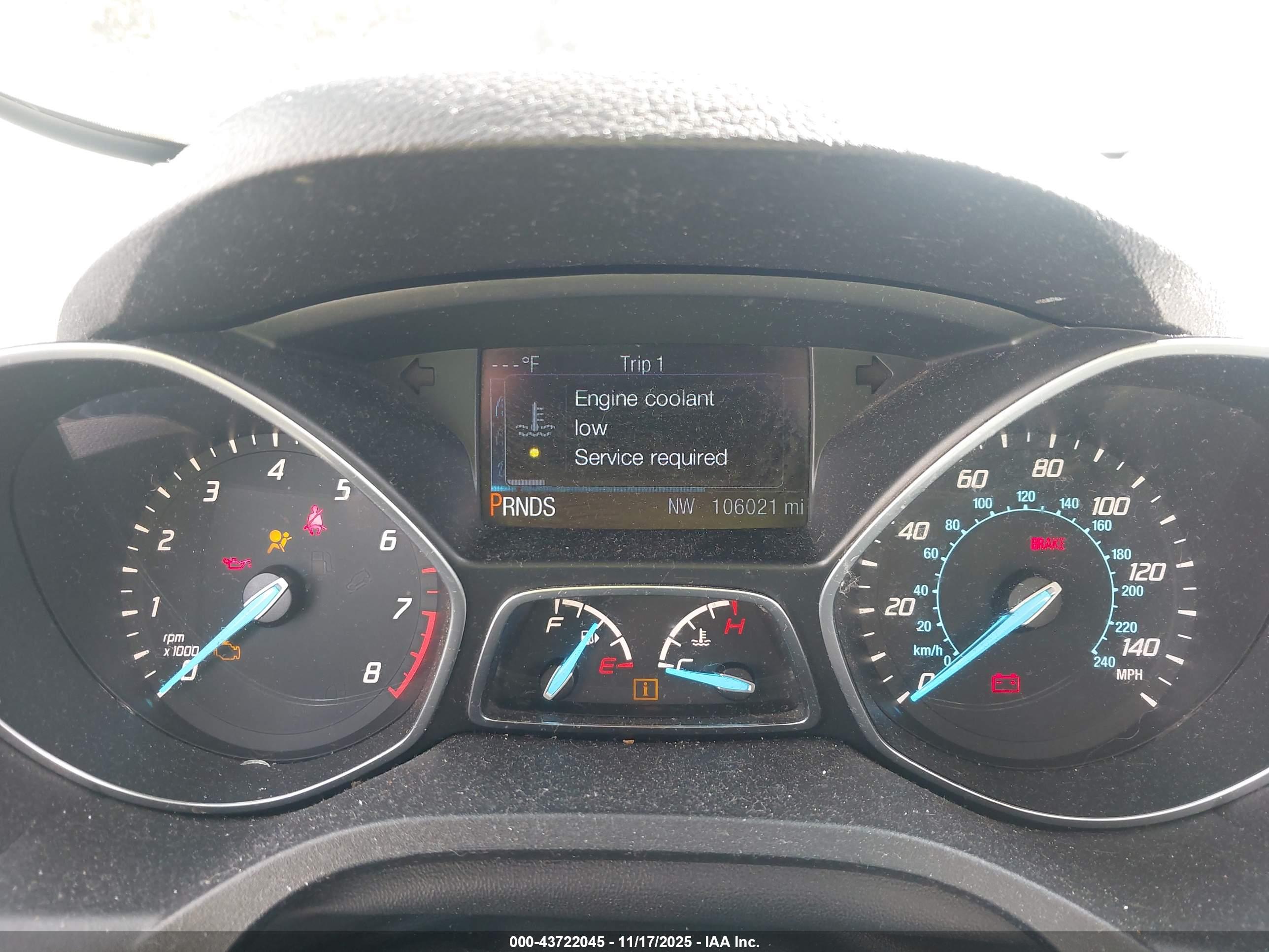 FORD ESCAPE image 7