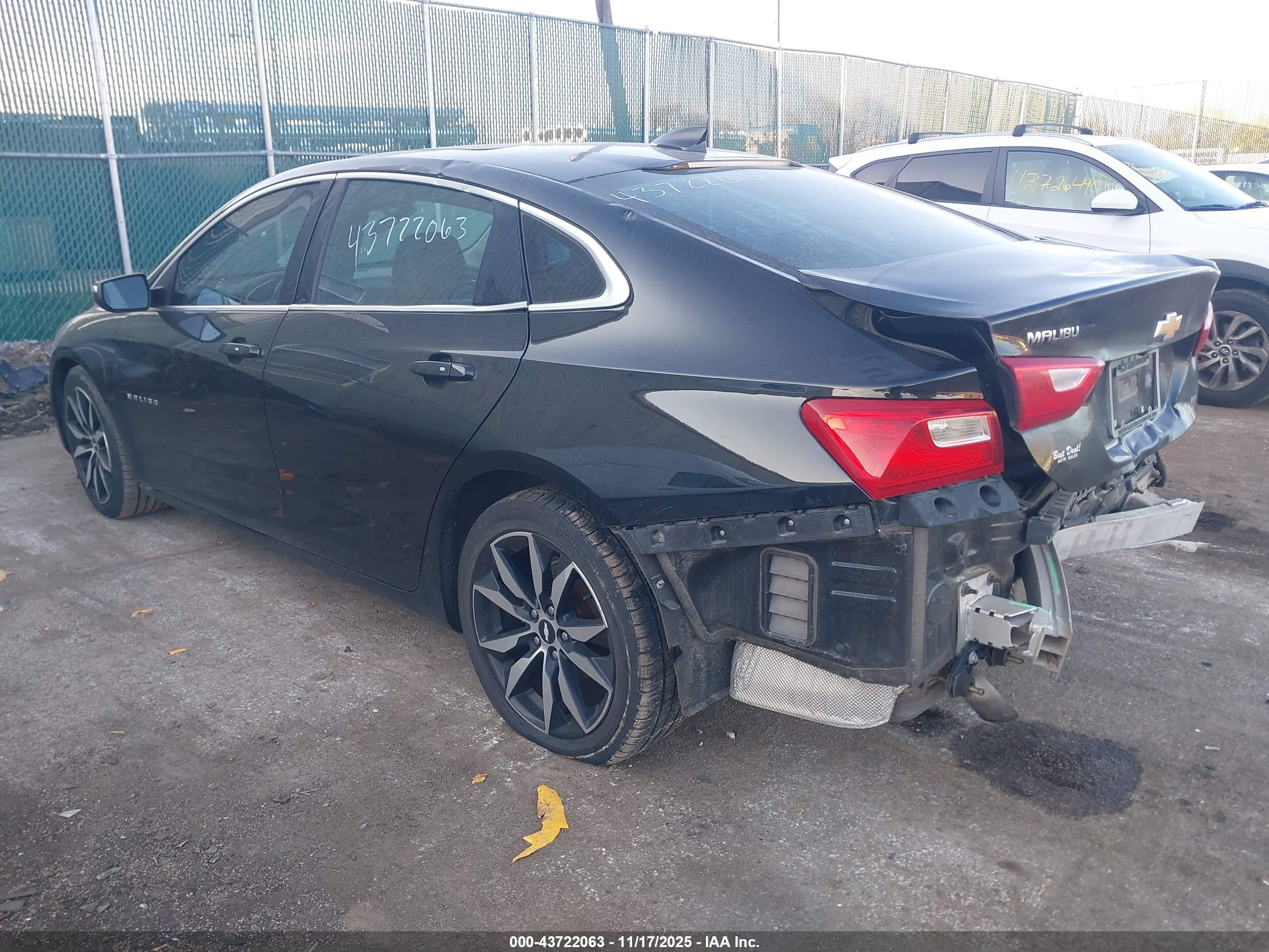 CHEVROLET MALIBU image 3