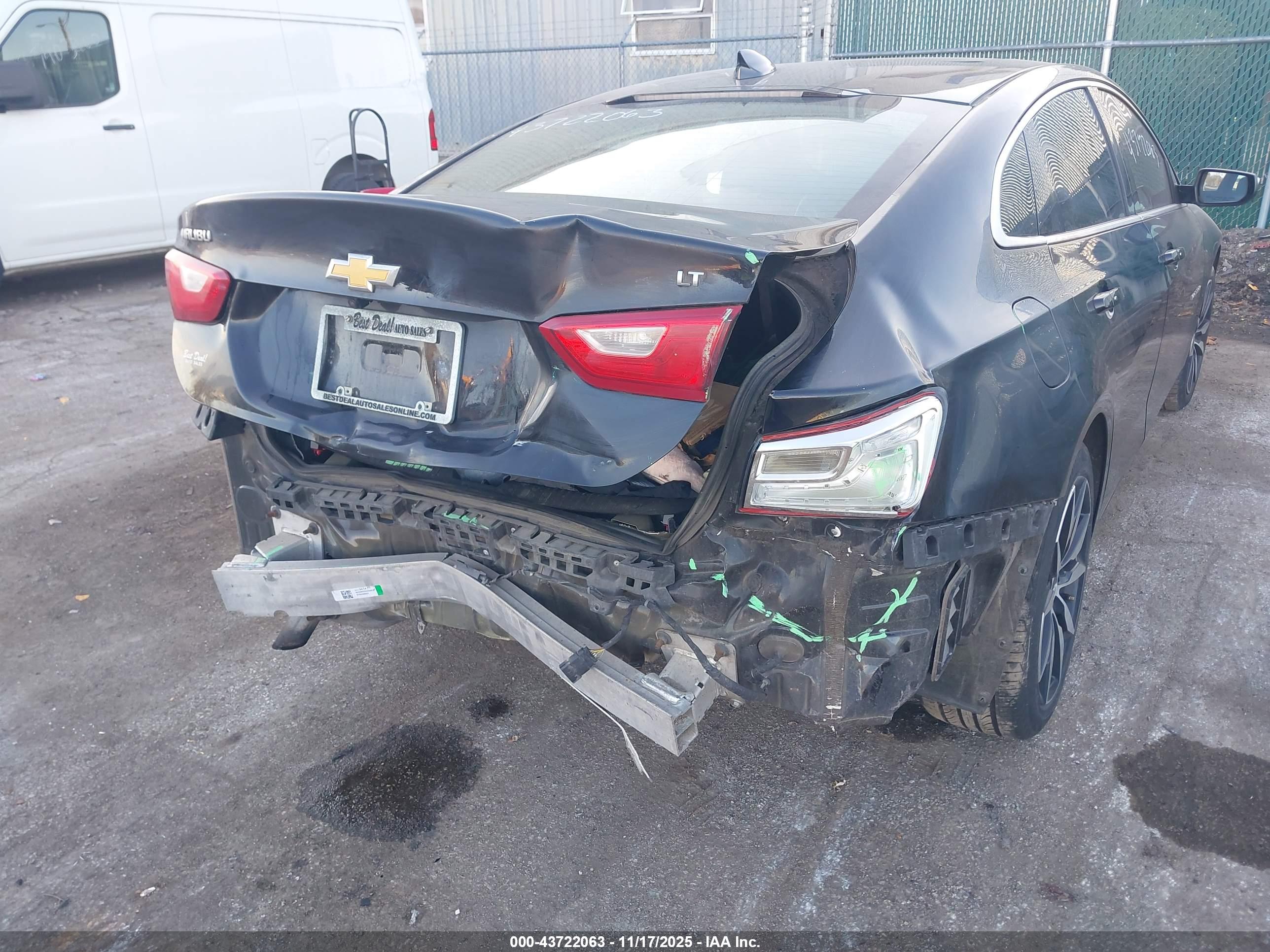 CHEVROLET MALIBU image 6