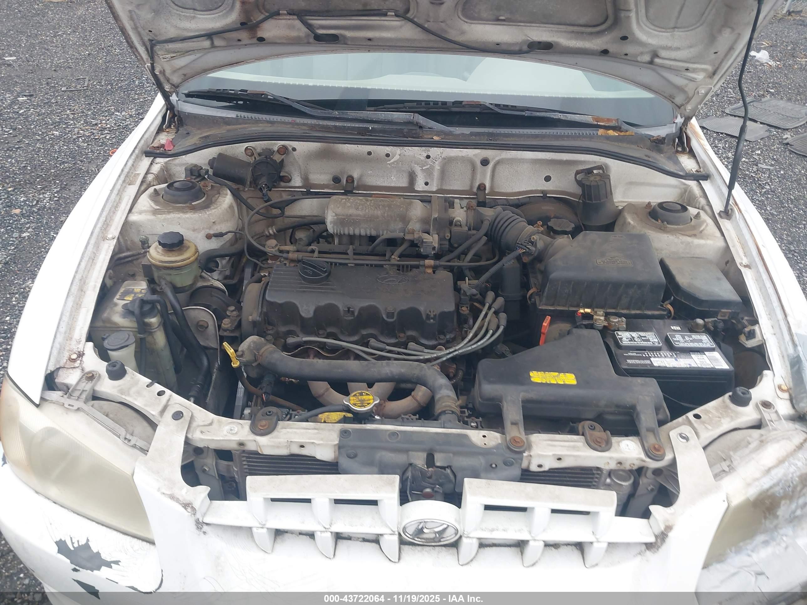 HYUNDAI ACCENT image 10