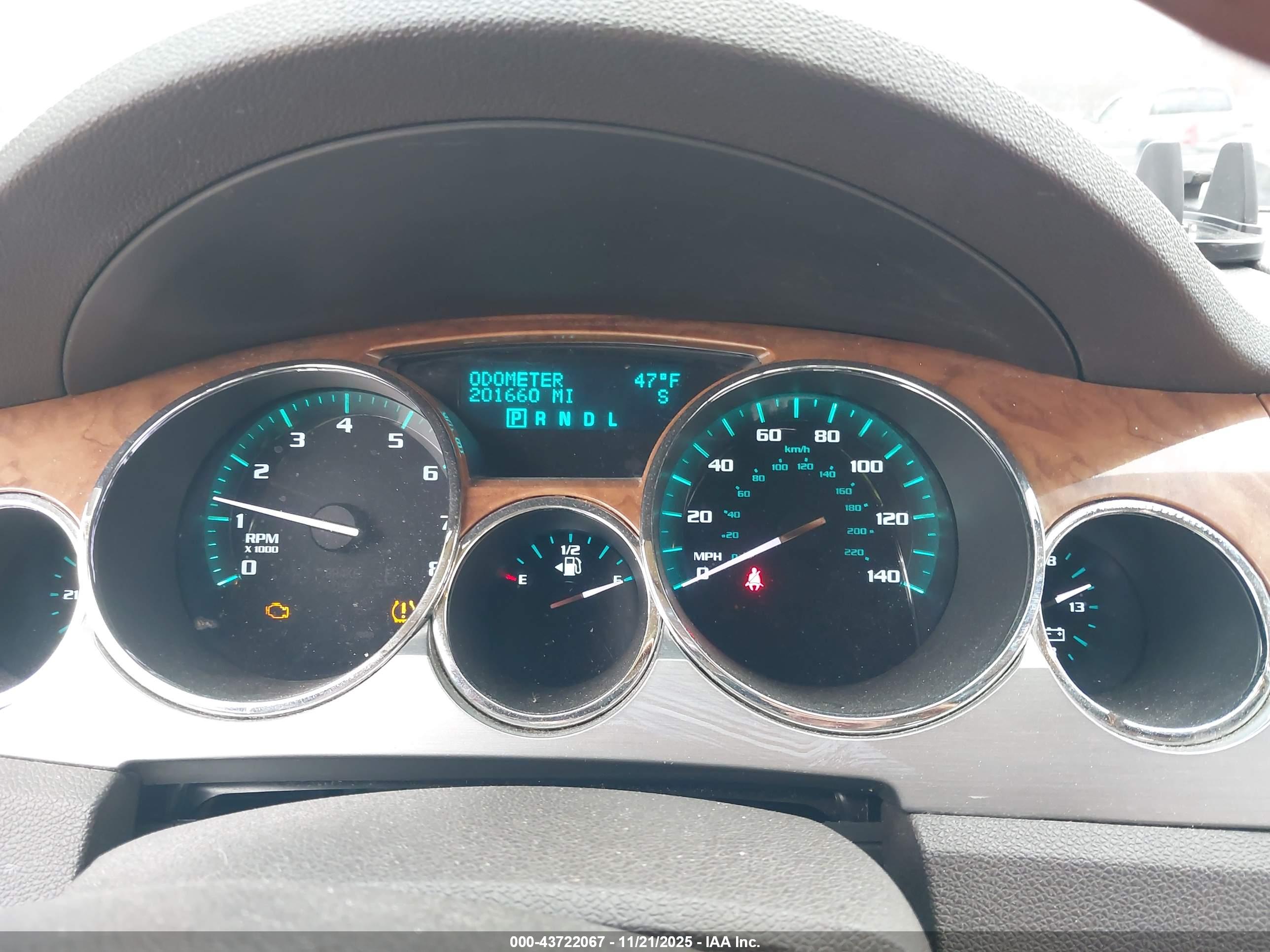 BUICK ENCLAVE image 7