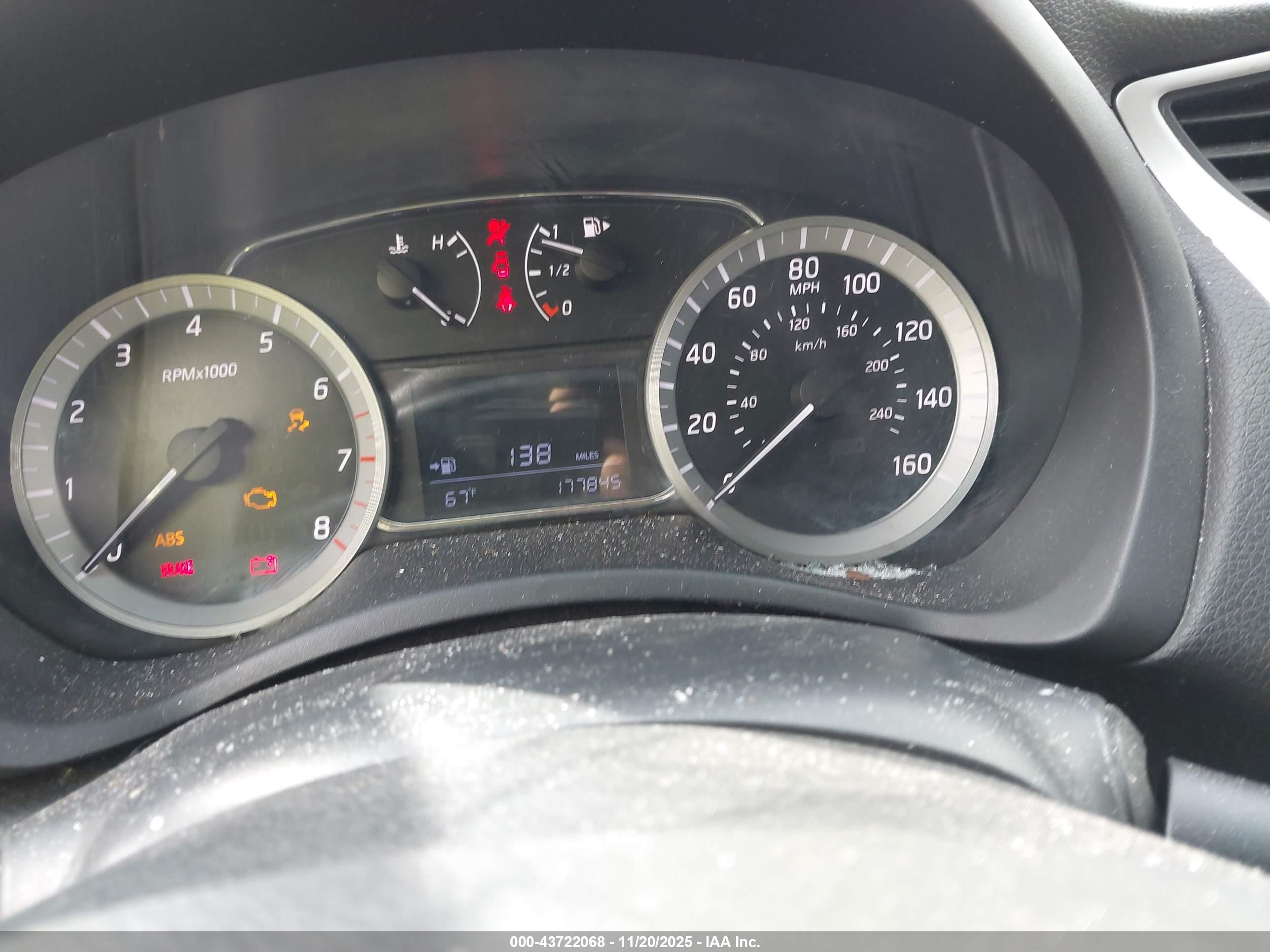 NISSAN SENTRA image 7