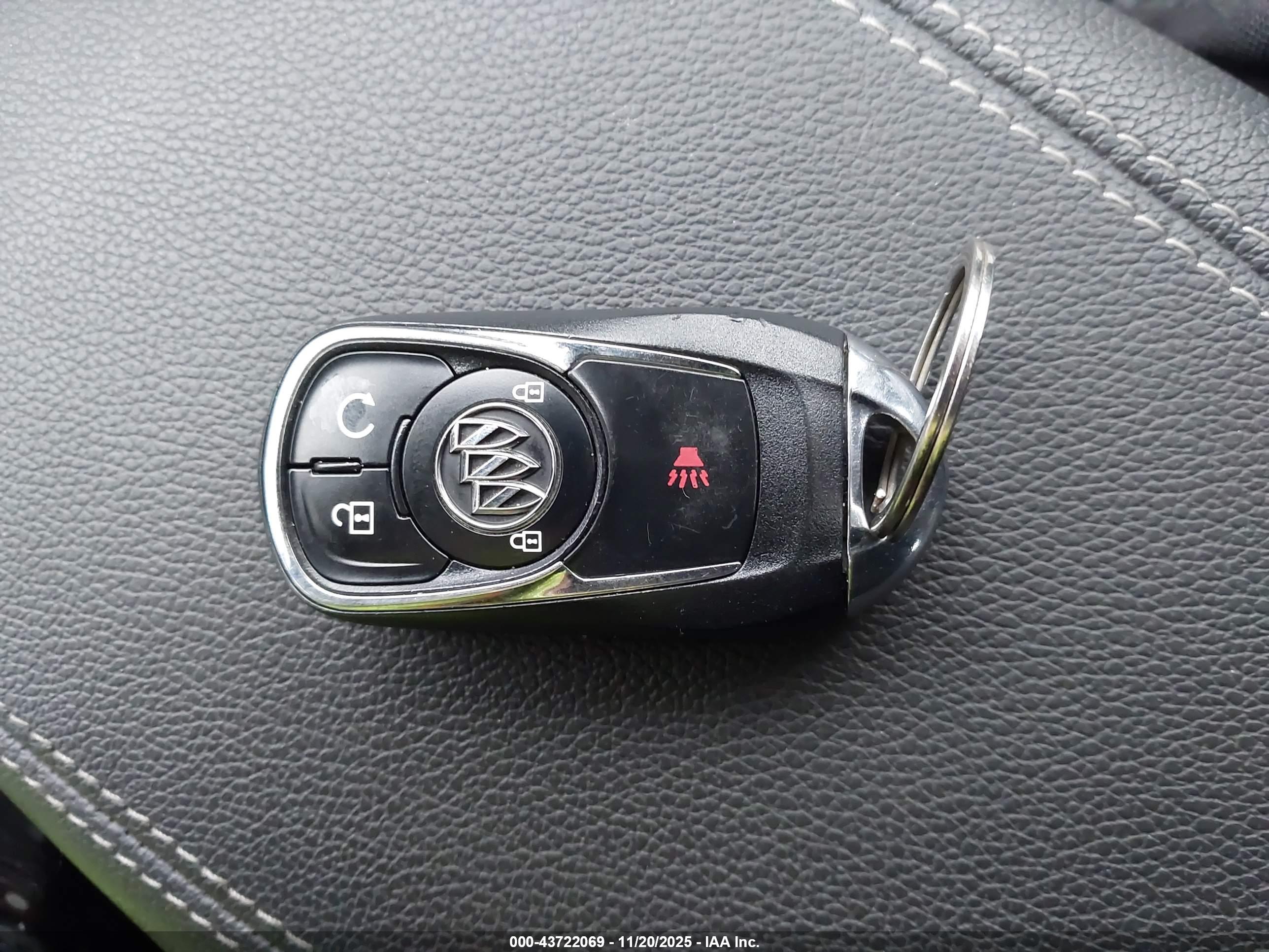 BUICK REGAL image 11