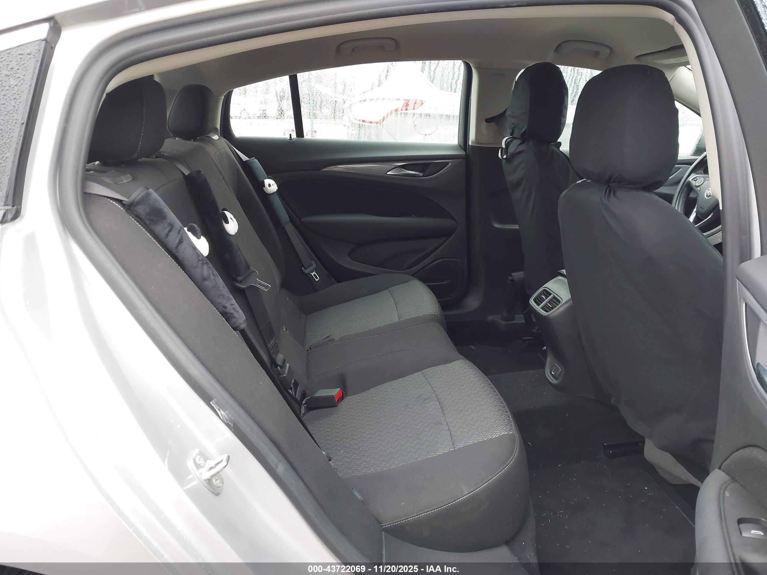 BUICK REGAL image 8