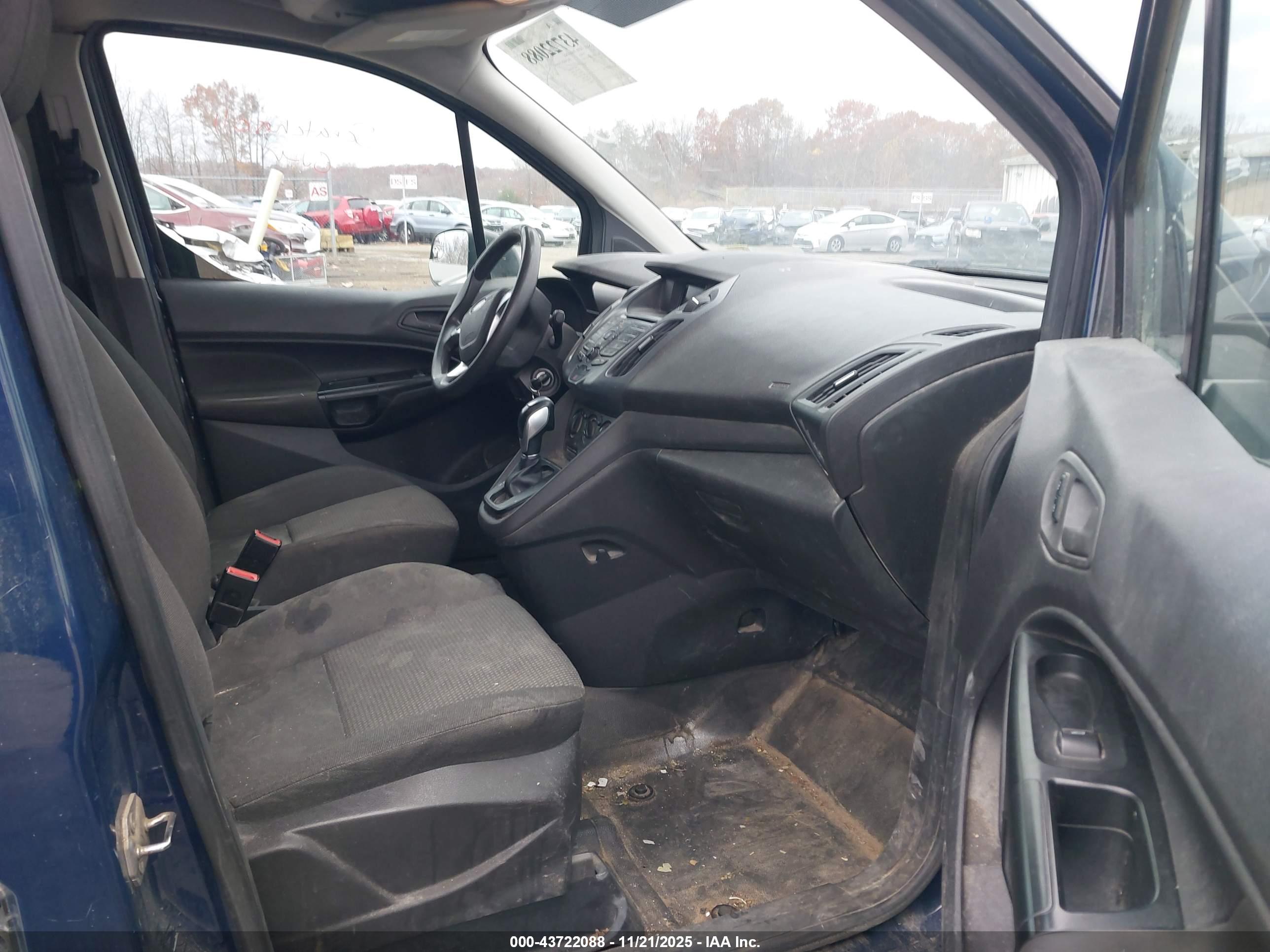FORD TRANSIT image 5