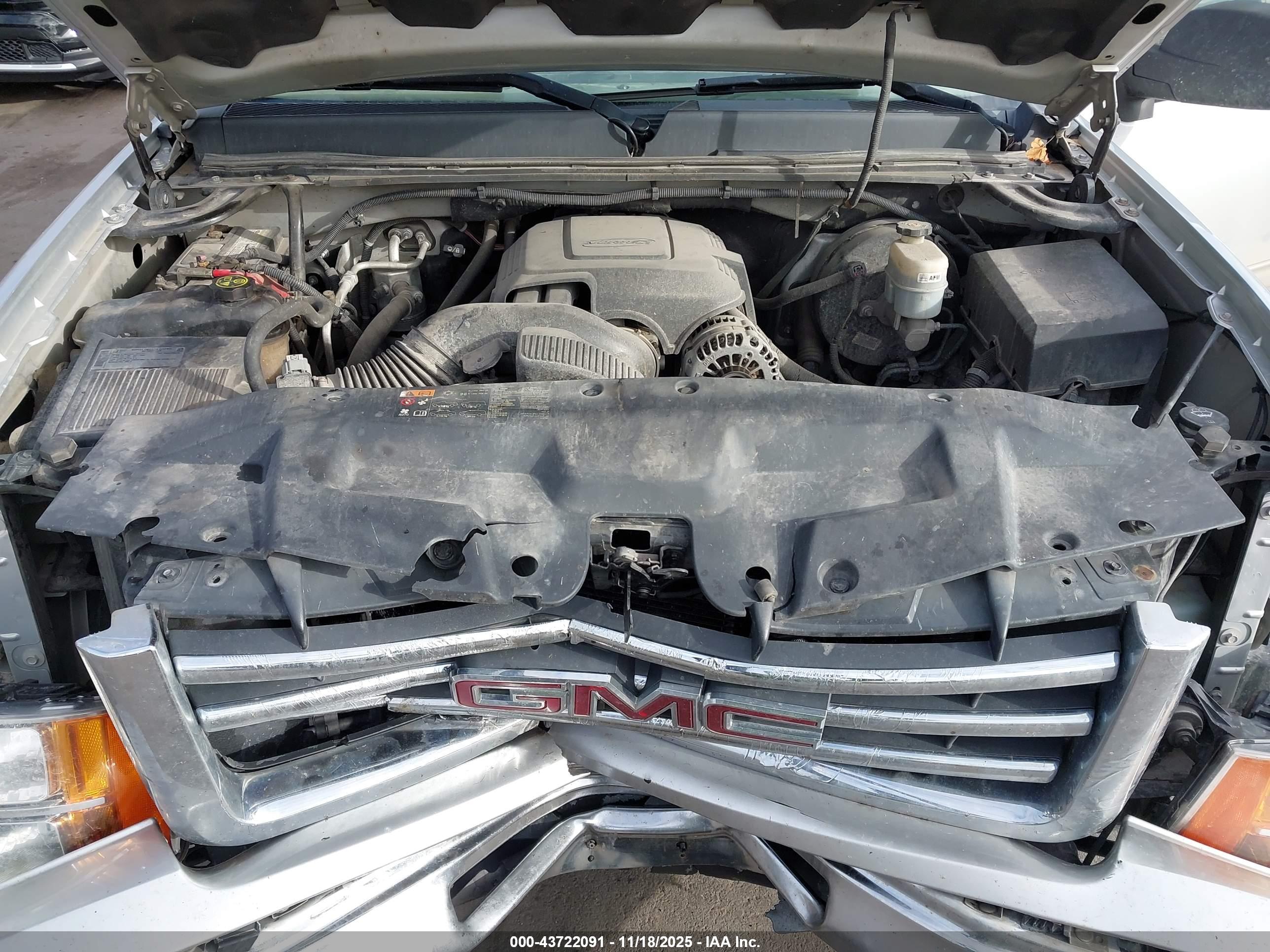 GMC SIERRA image 10