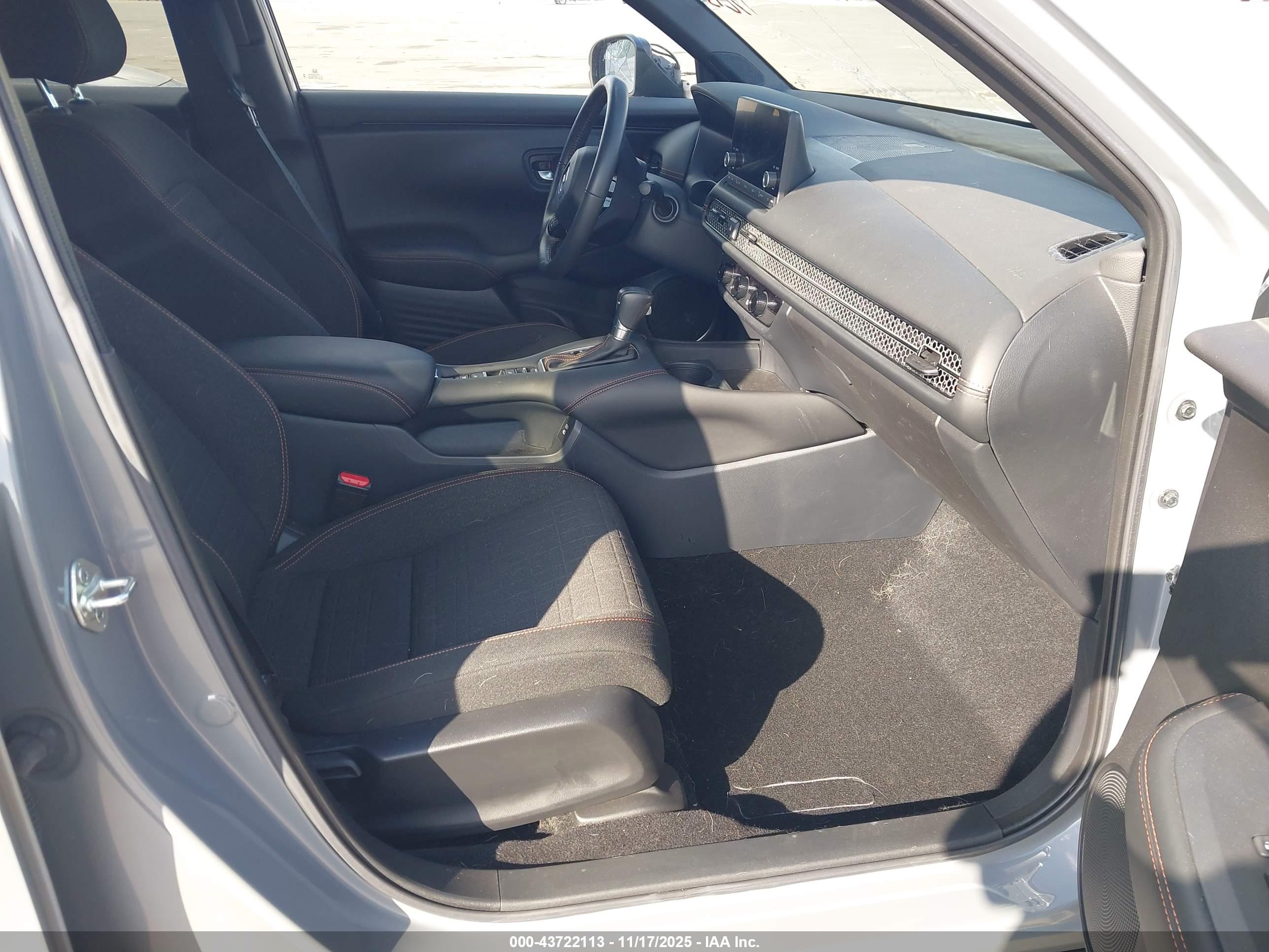 HONDA HR-V image 5