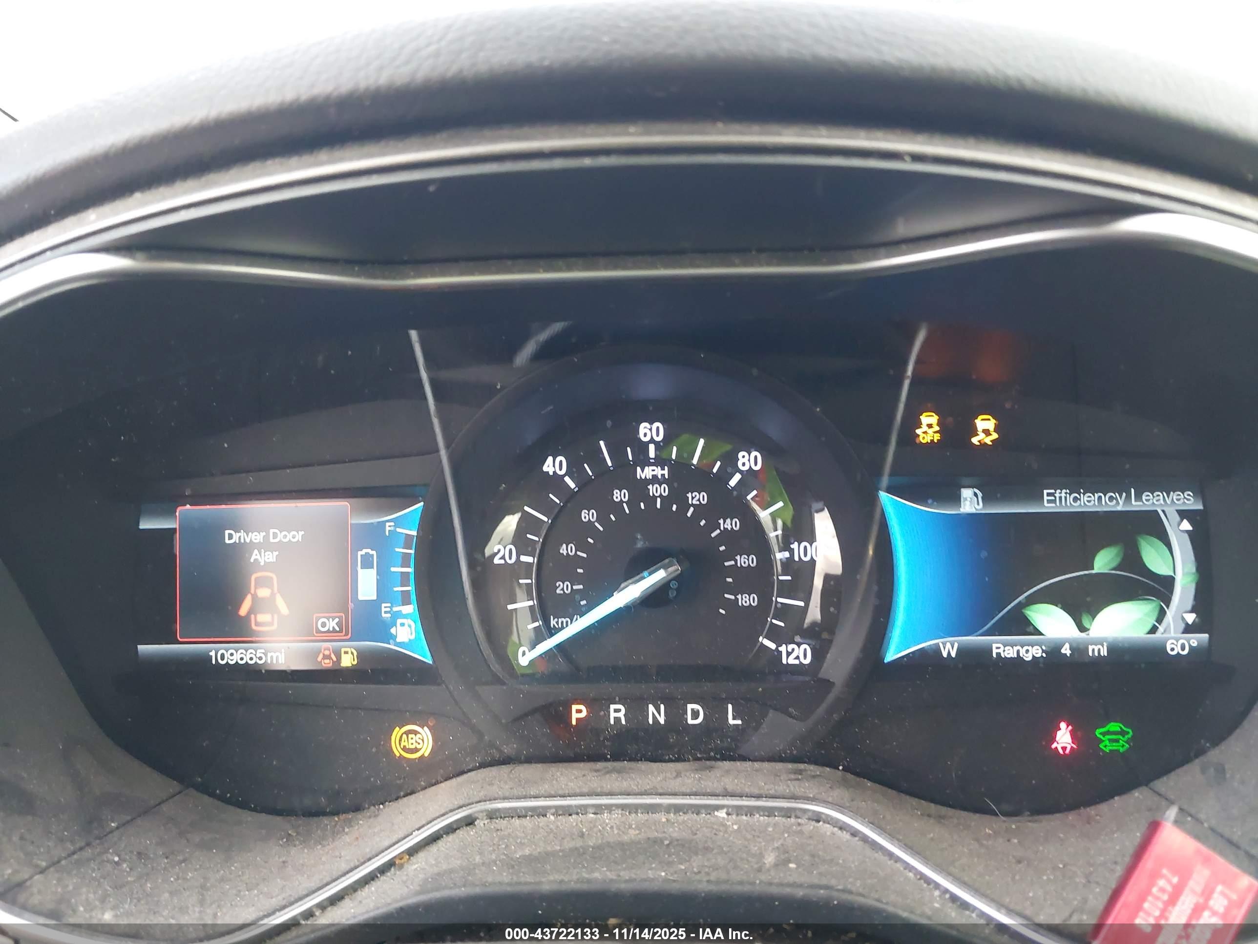 FORD FUSION image 7