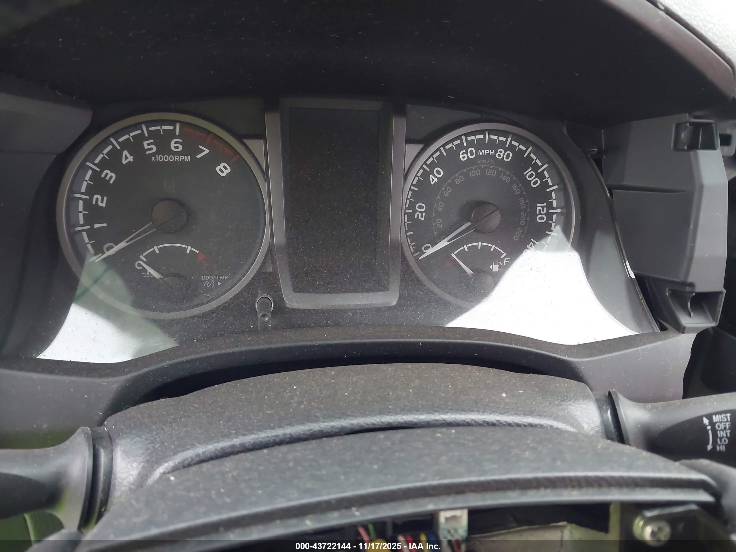 TOYOTA TACOMA image 7
