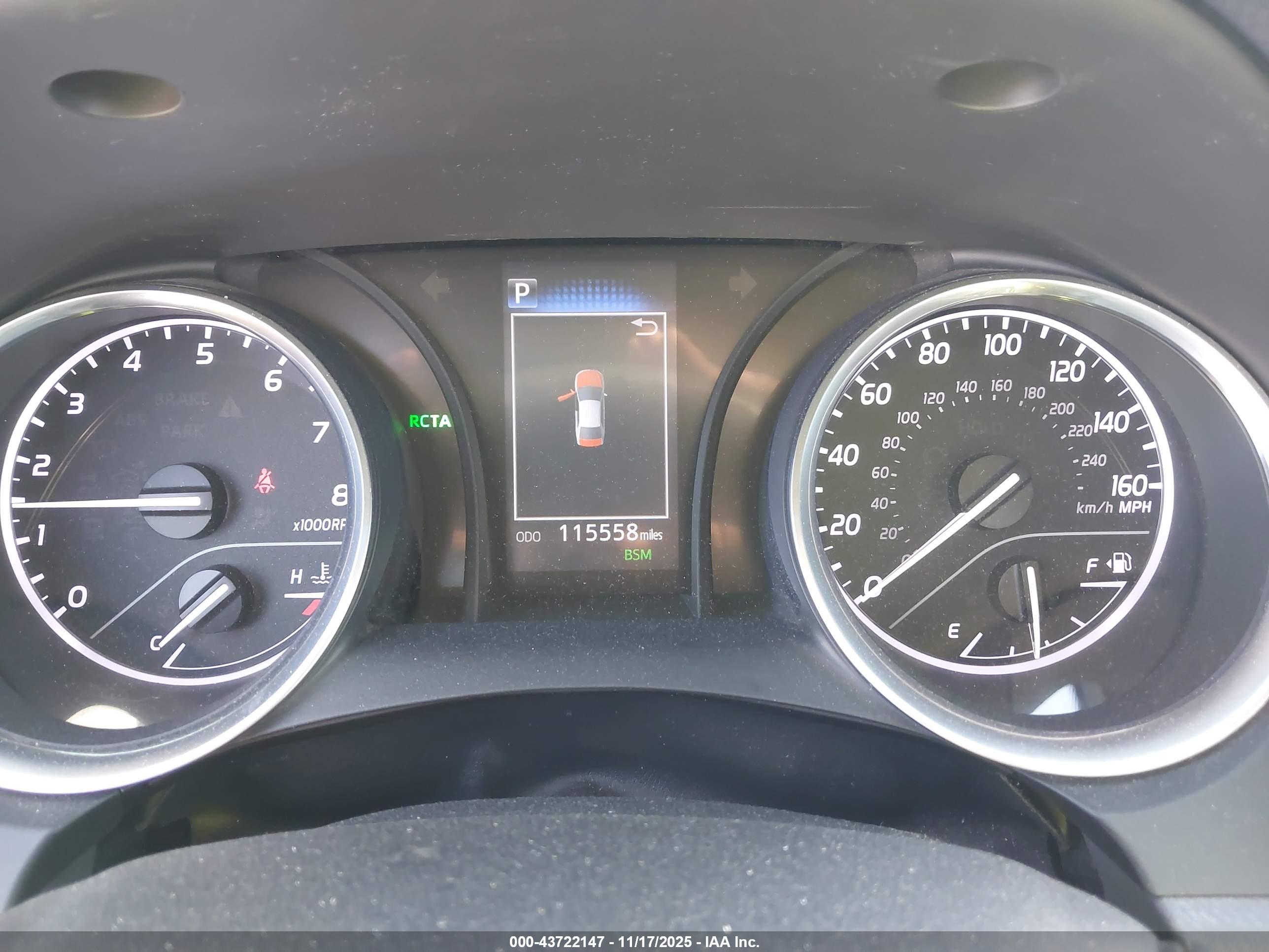 TOYOTA CAMRY image 7