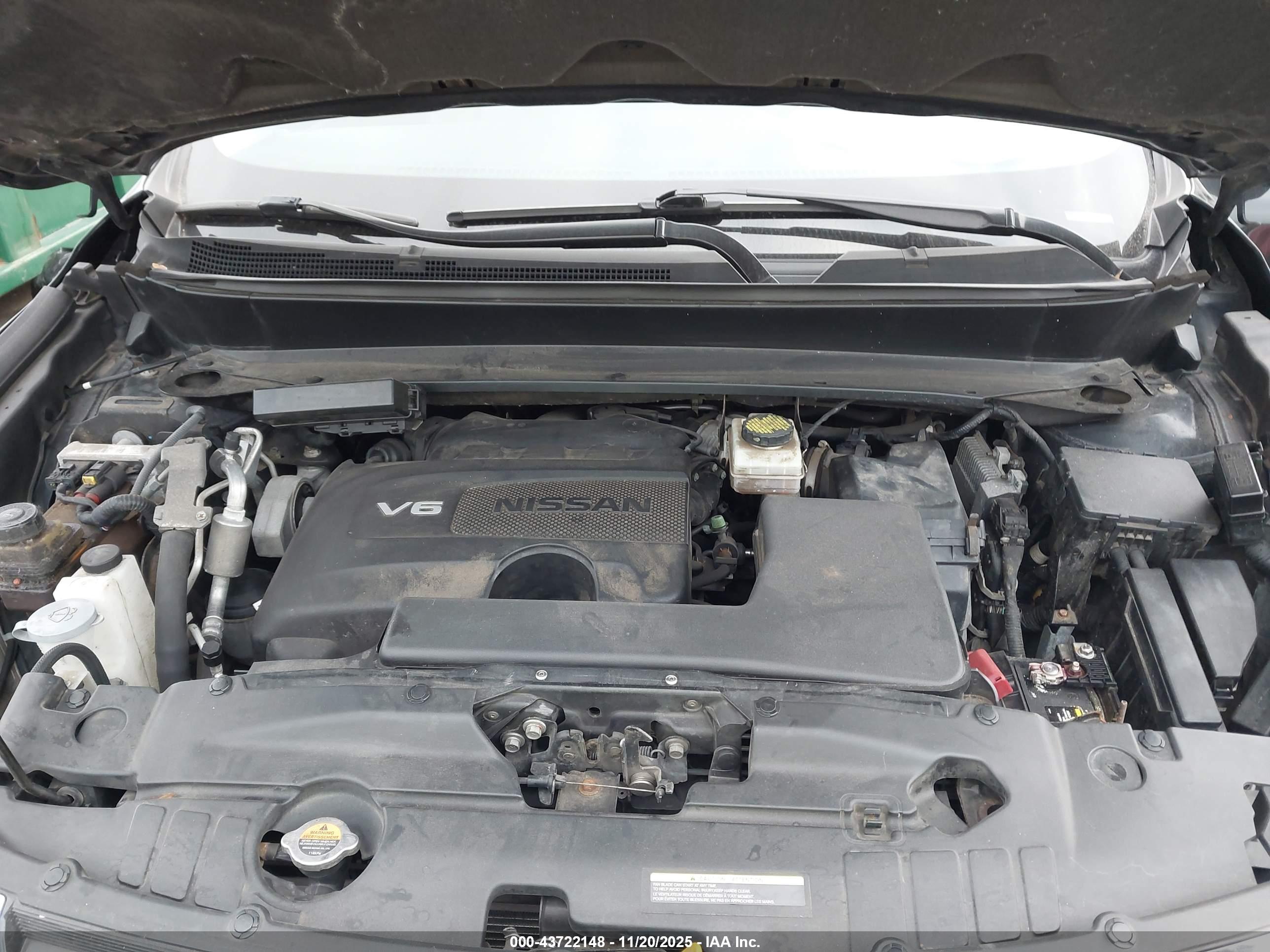 NISSAN PATHFINDER image 10