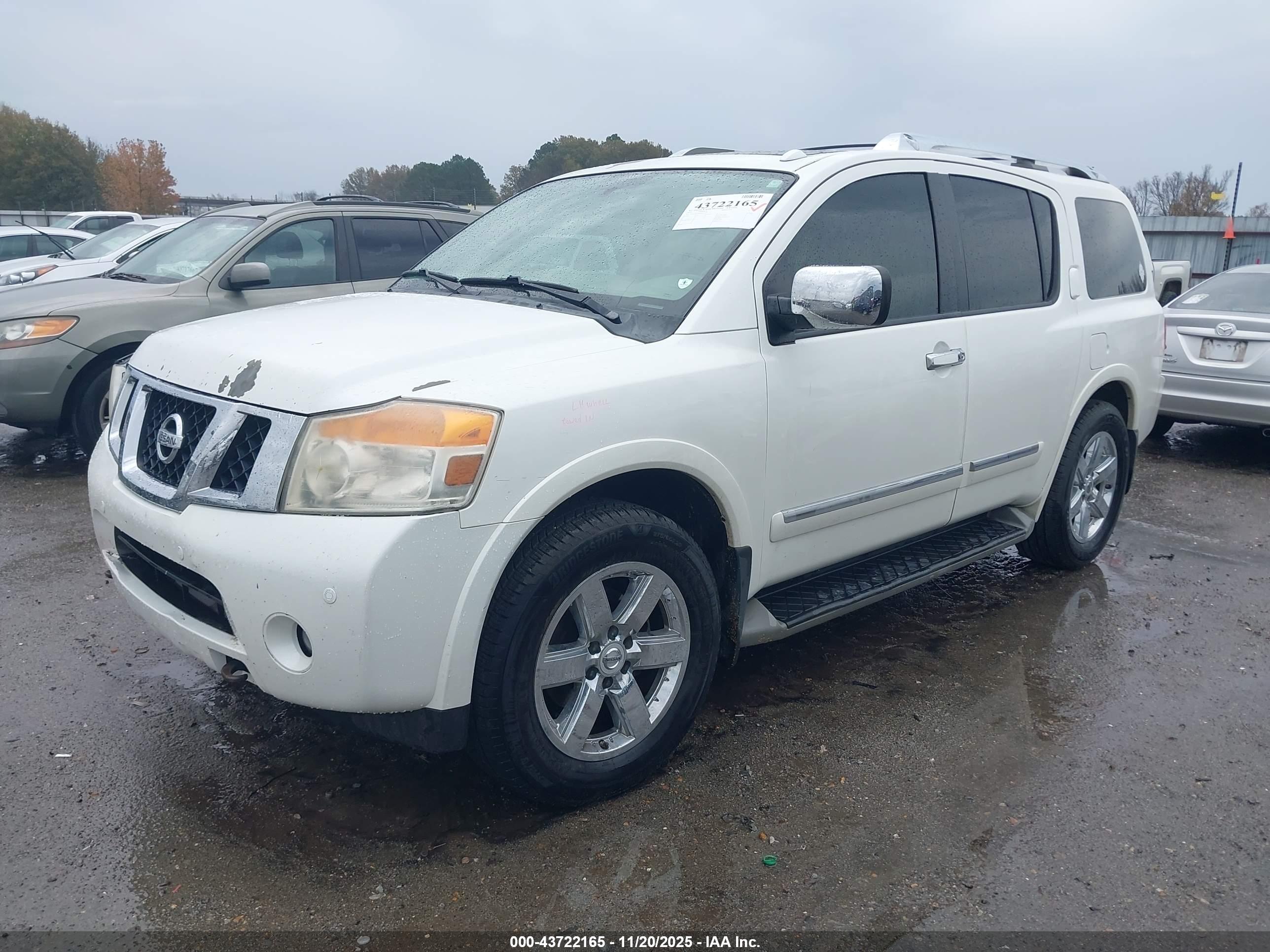 NISSAN ARMADA image 2