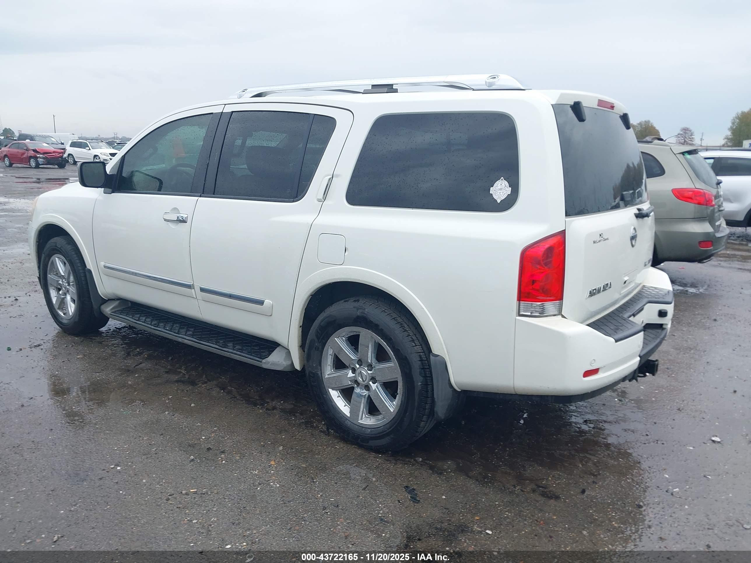 NISSAN ARMADA image 3