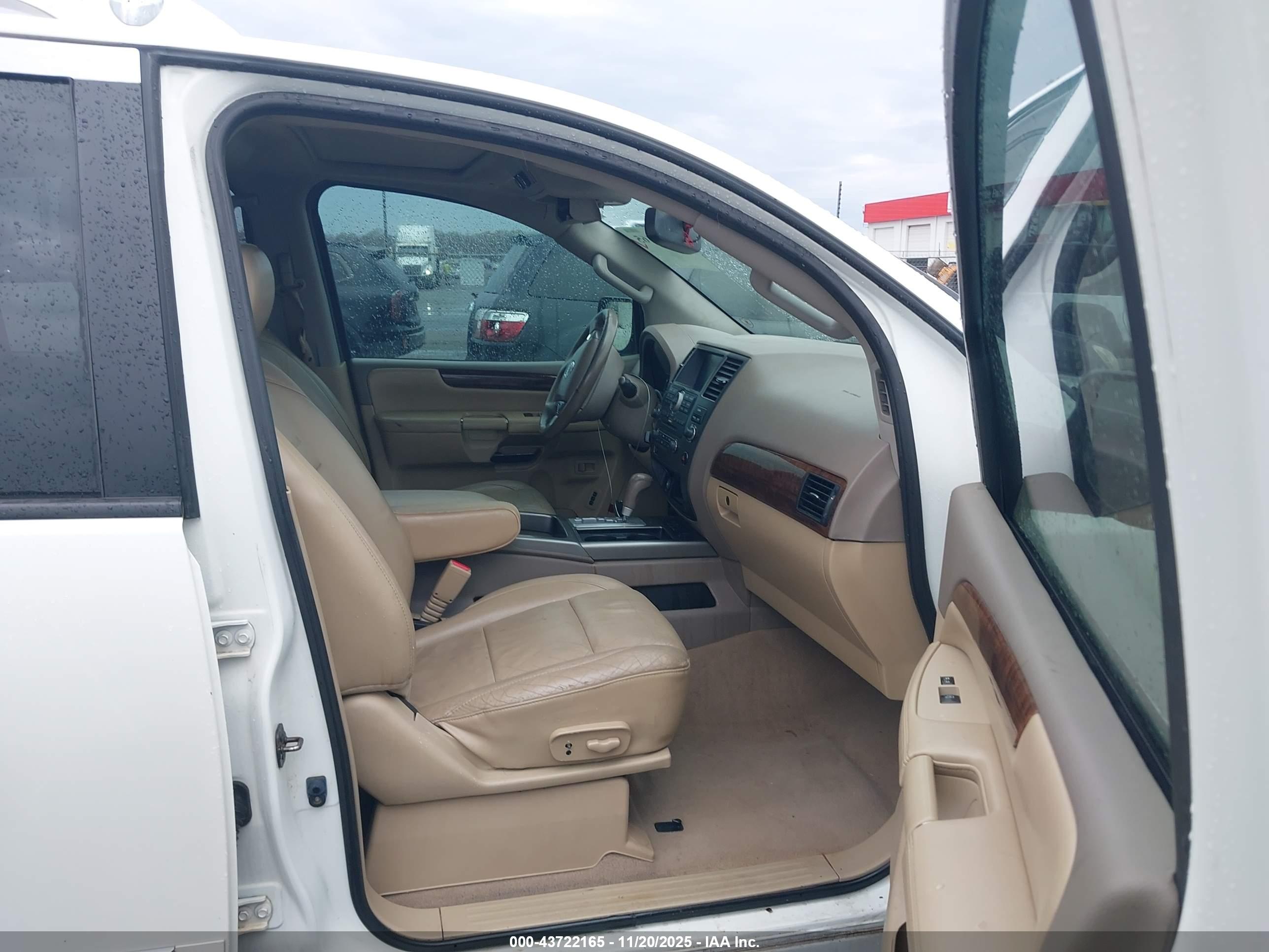 NISSAN ARMADA image 5