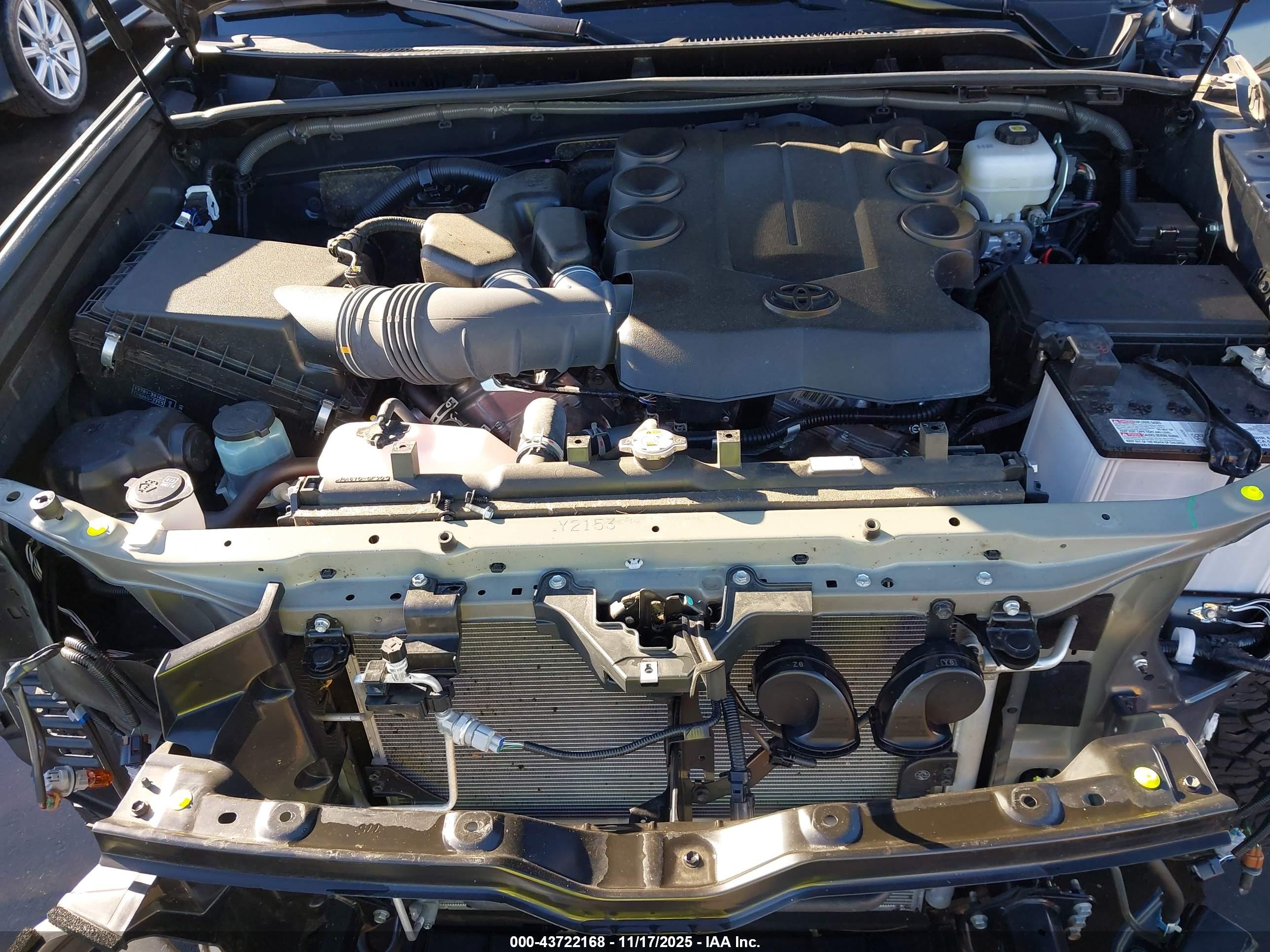 TOYOTA 4RUNNER image 10