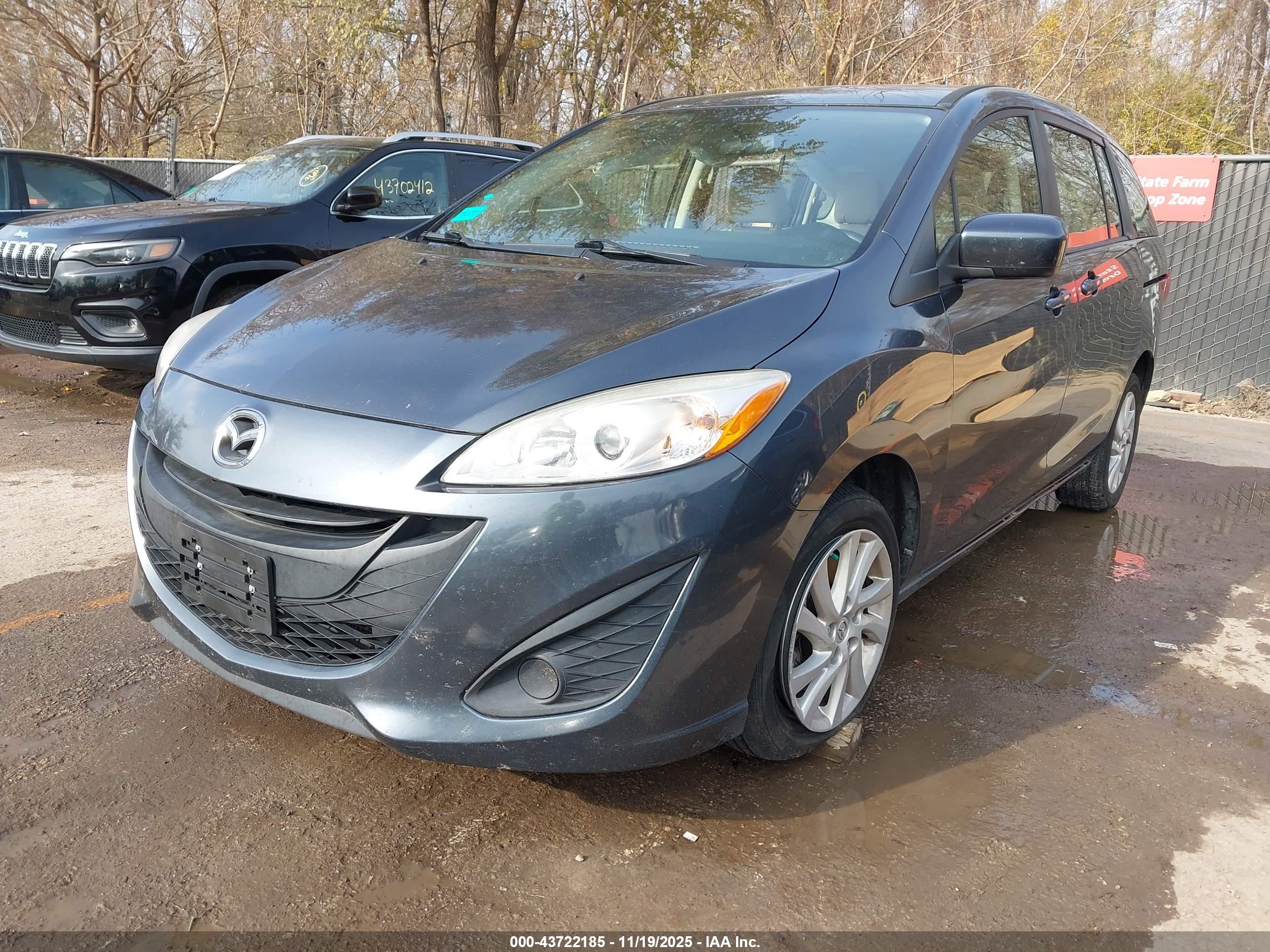 MAZDA MAZDA5 image 2