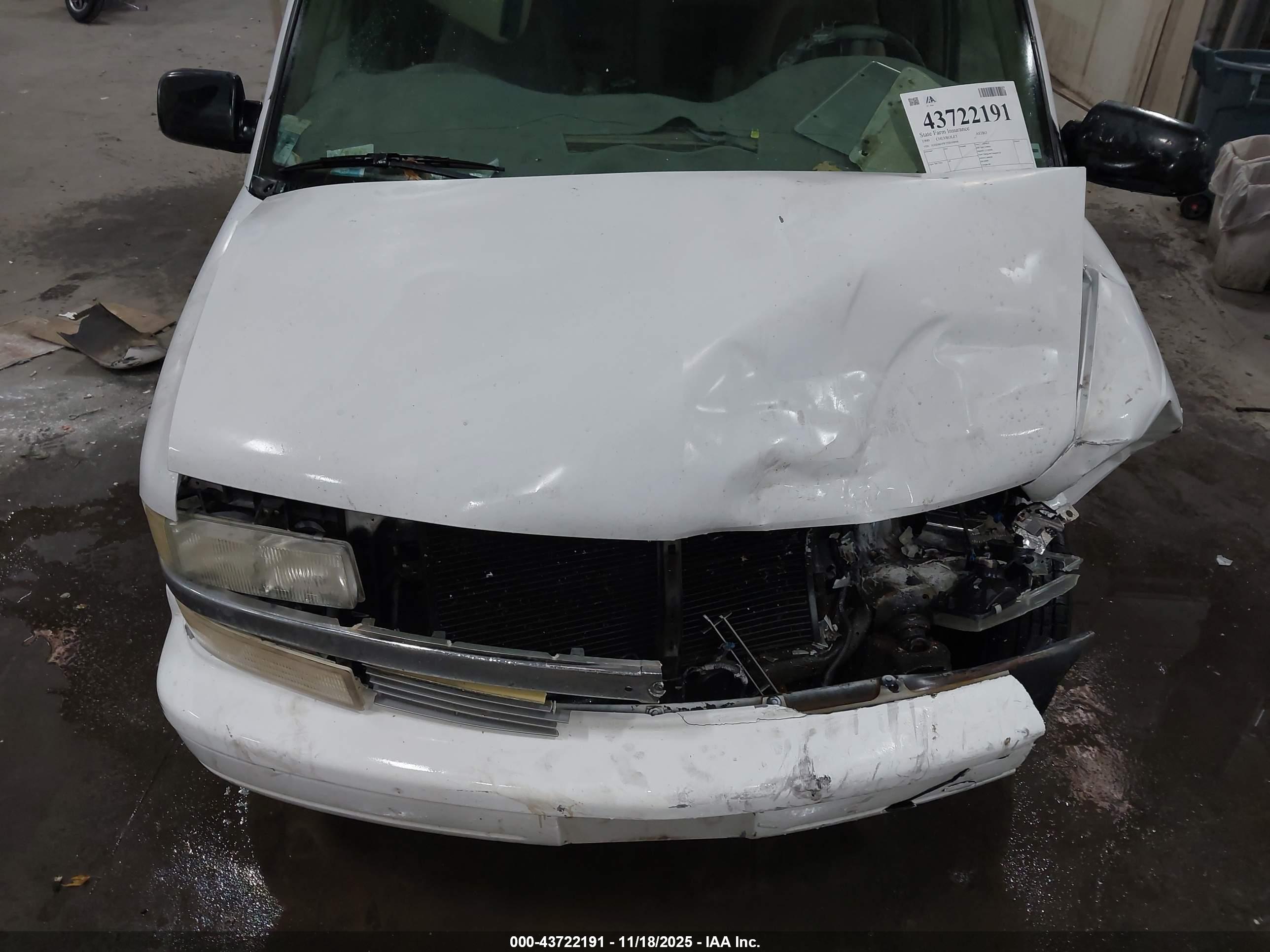 CHEVROLET ASTRO image 10