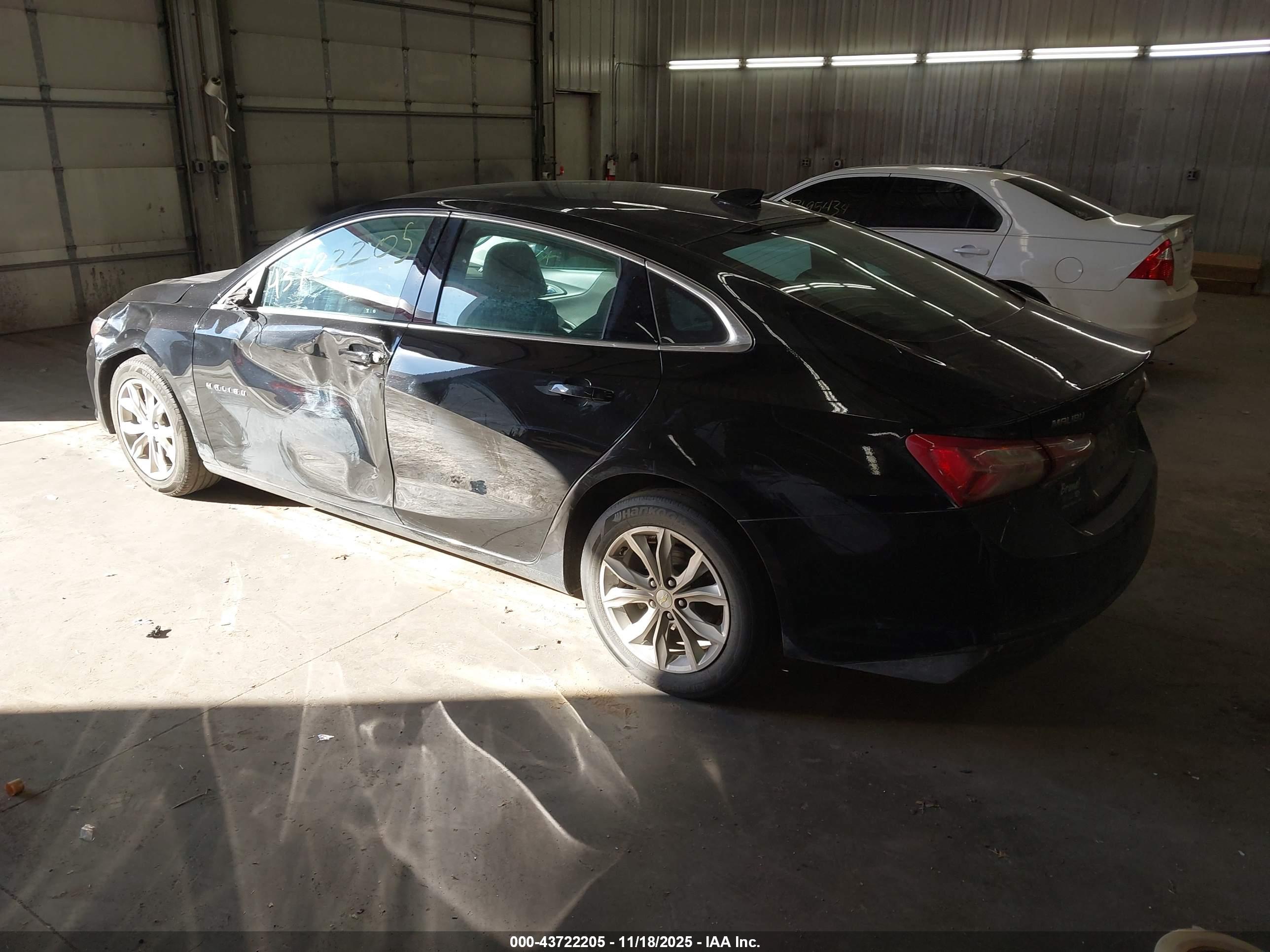CHEVROLET MALIBU image 3