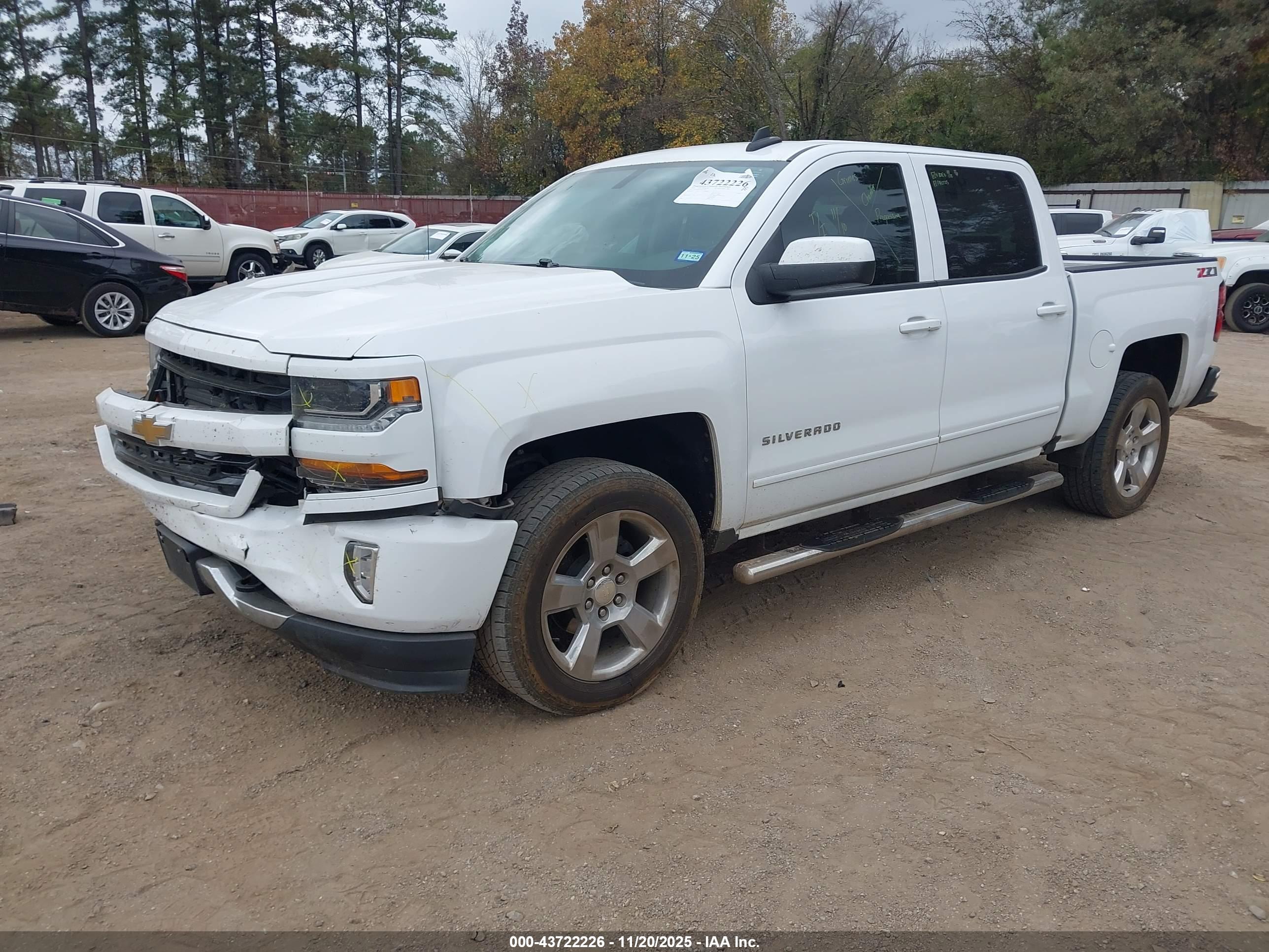CHEVROLET SILVERADO image 2