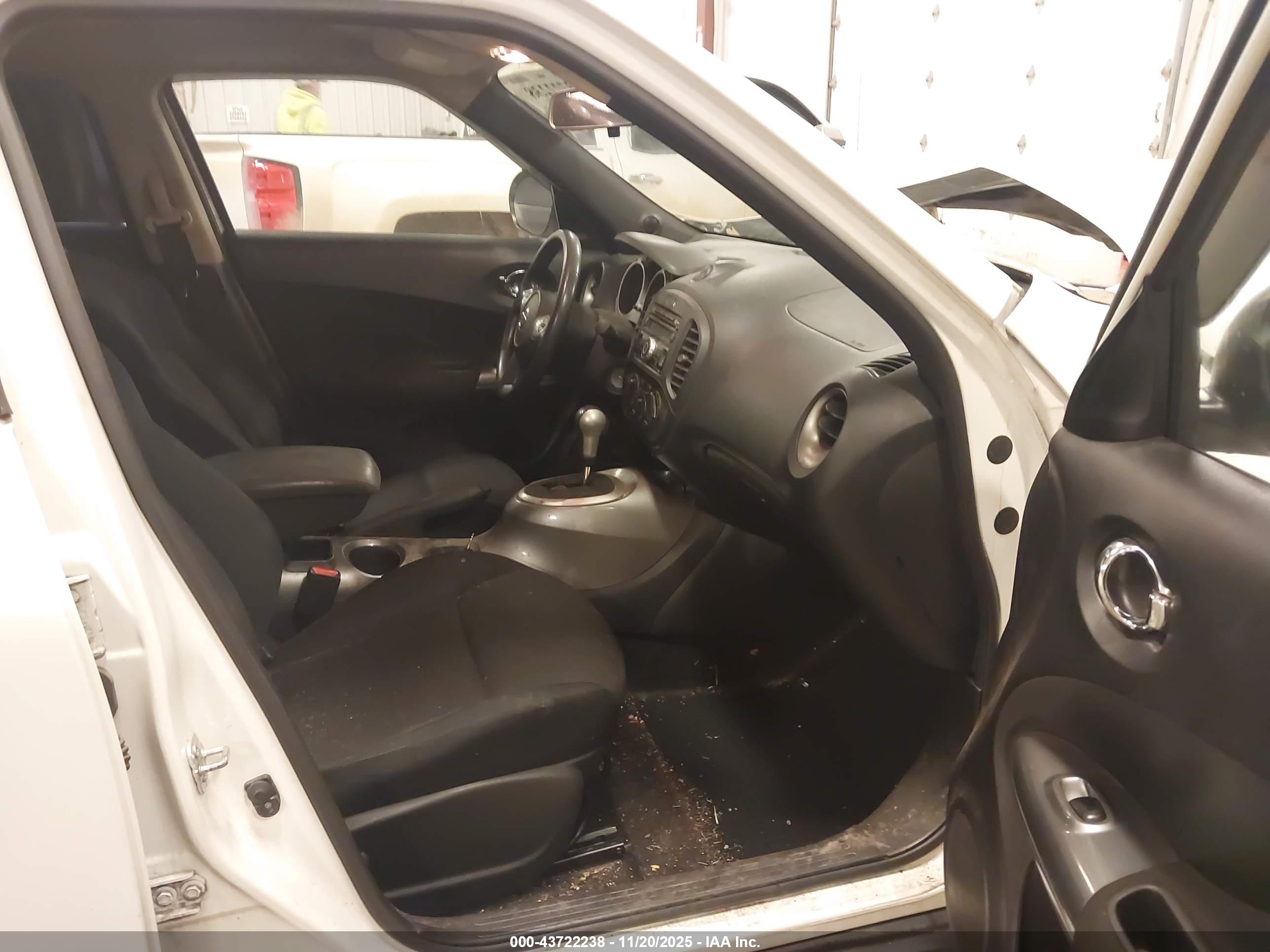 NISSAN JUKE image 5