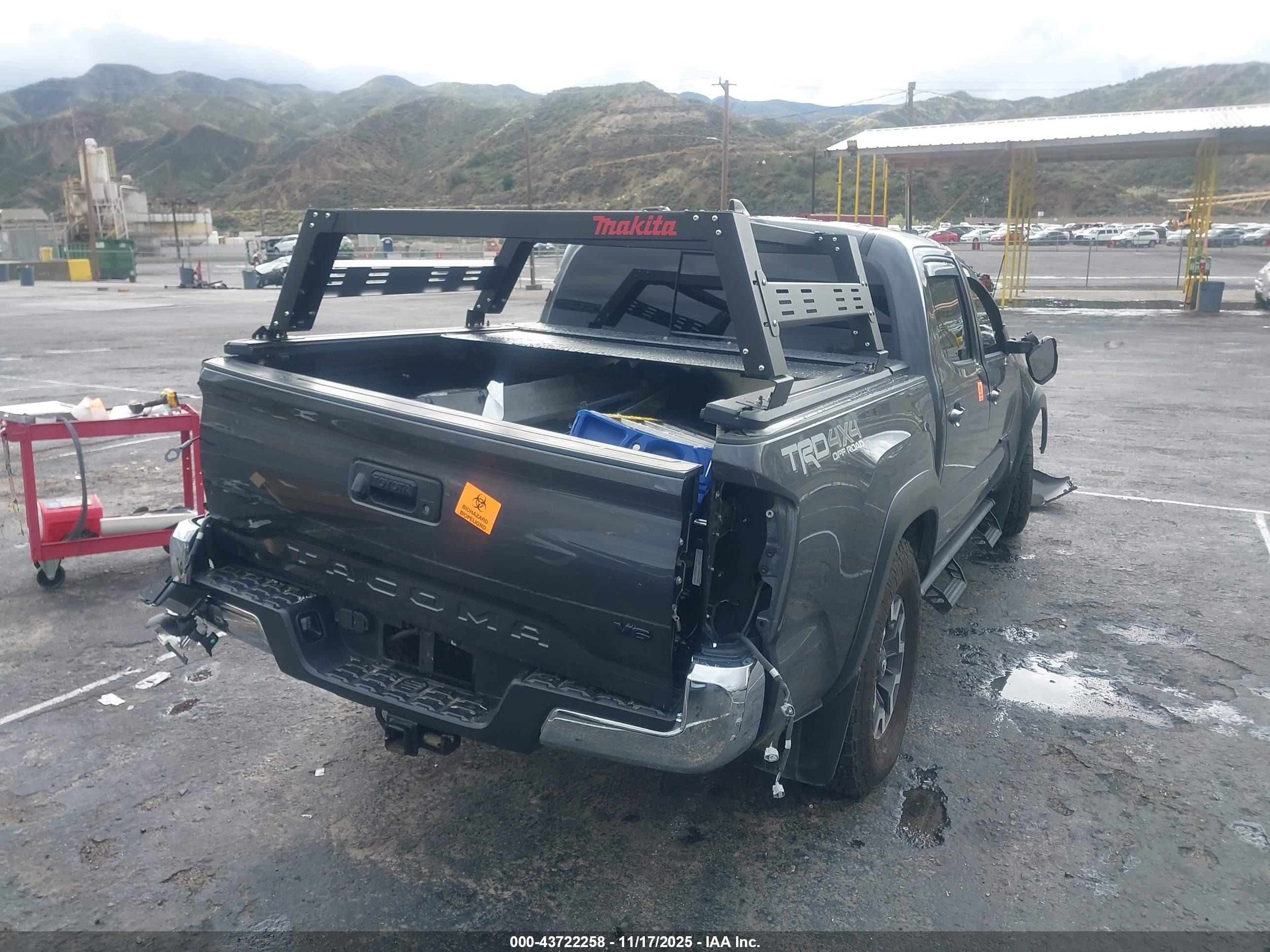 TOYOTA TACOMA image 4