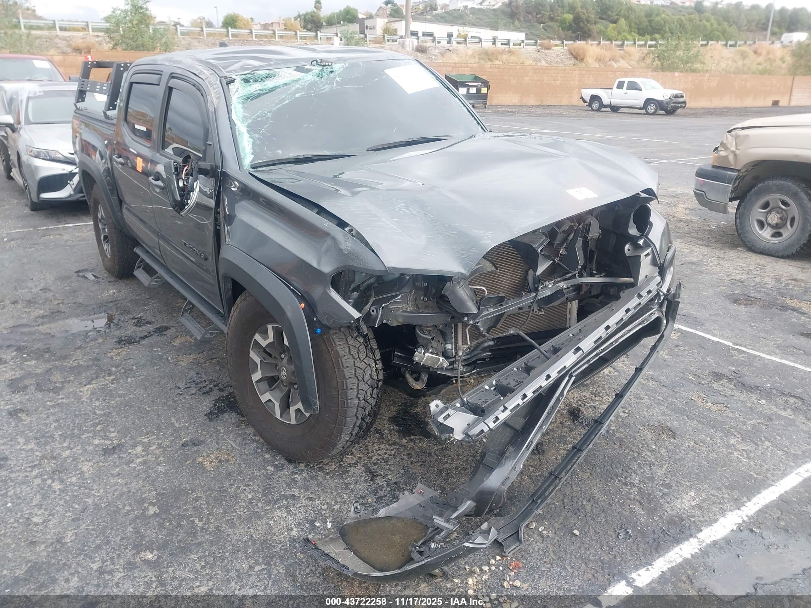 TOYOTA TACOMA image 6