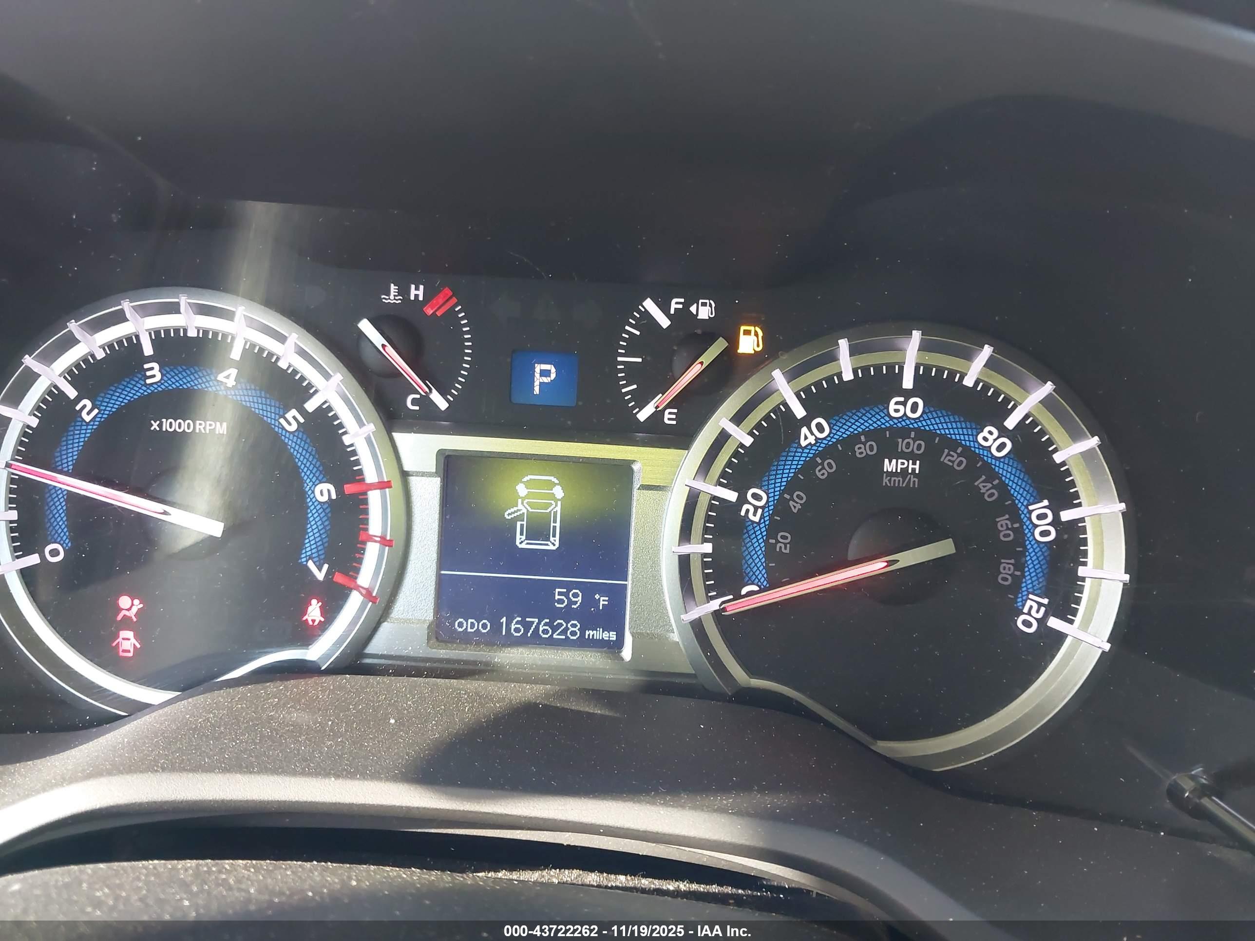 TOYOTA 4RUNNER image 7