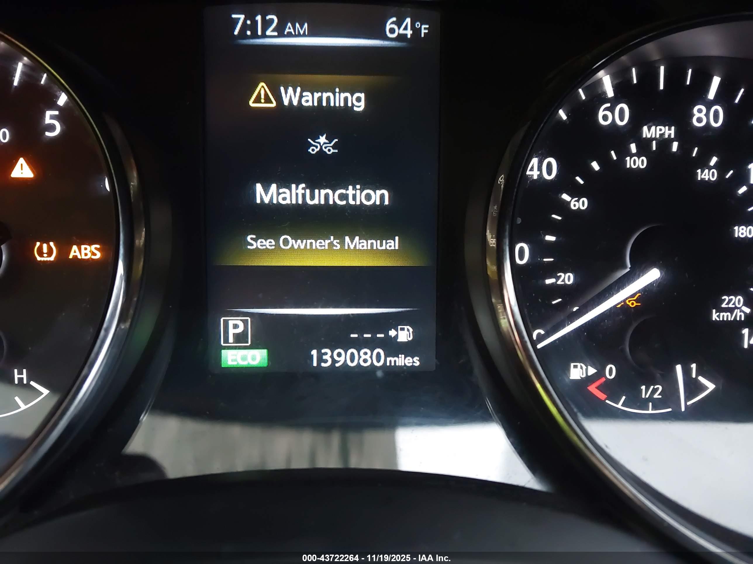 NISSAN ROGUE image 7